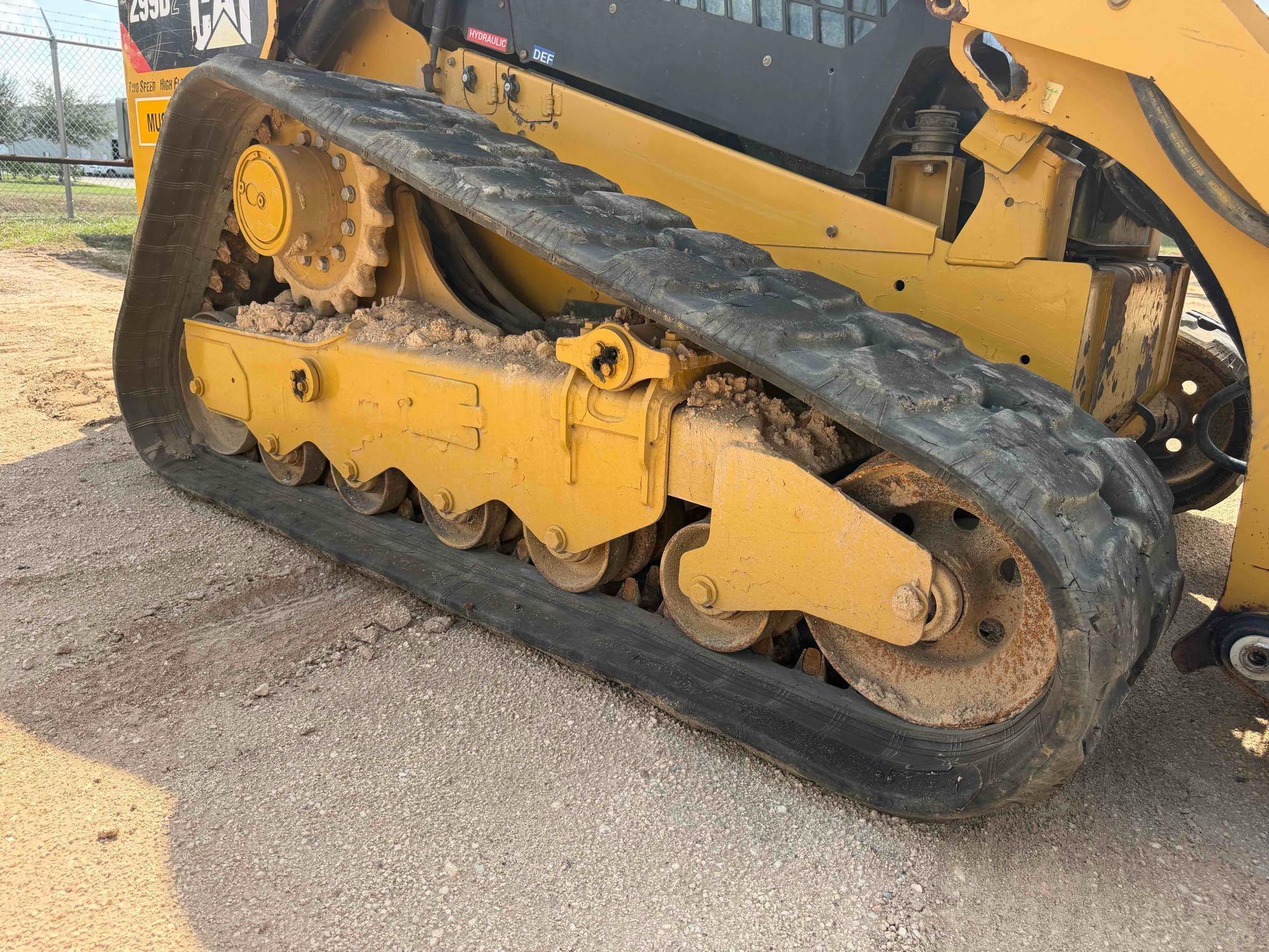 2017 Caterpillar 299D2