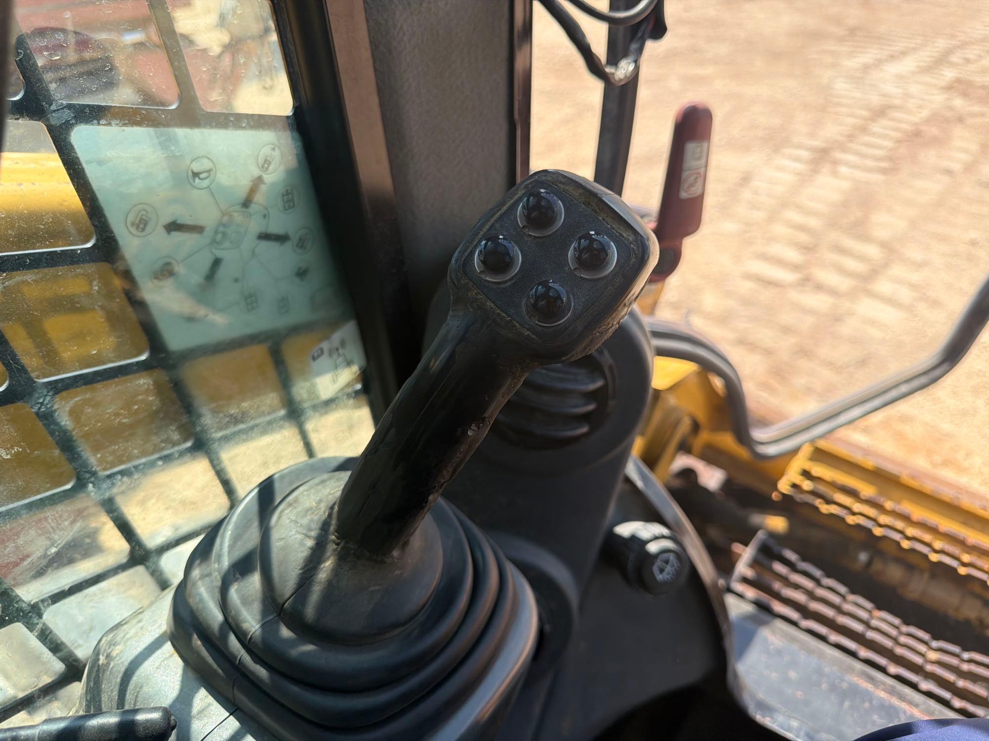 2017 Caterpillar 299D2