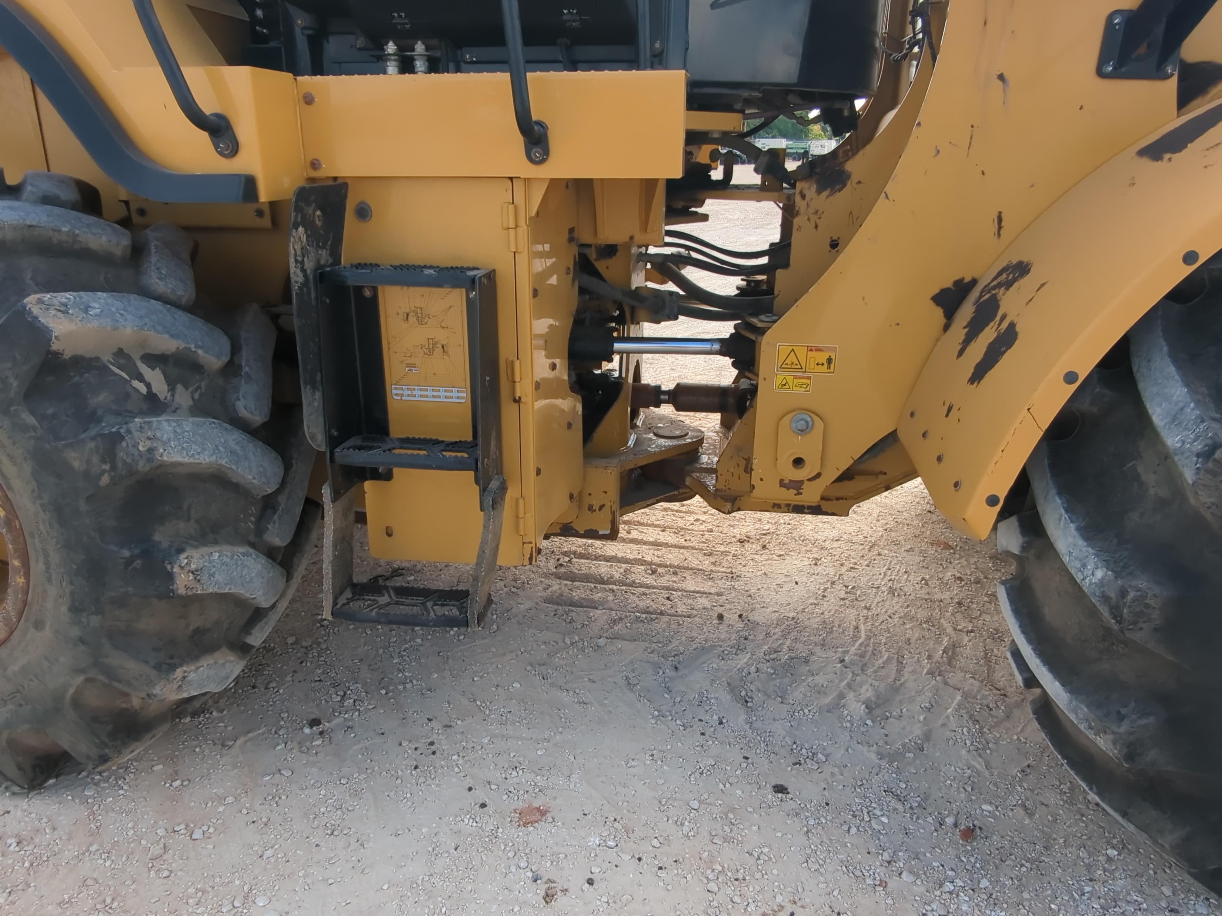 2021 Caterpillar 950M