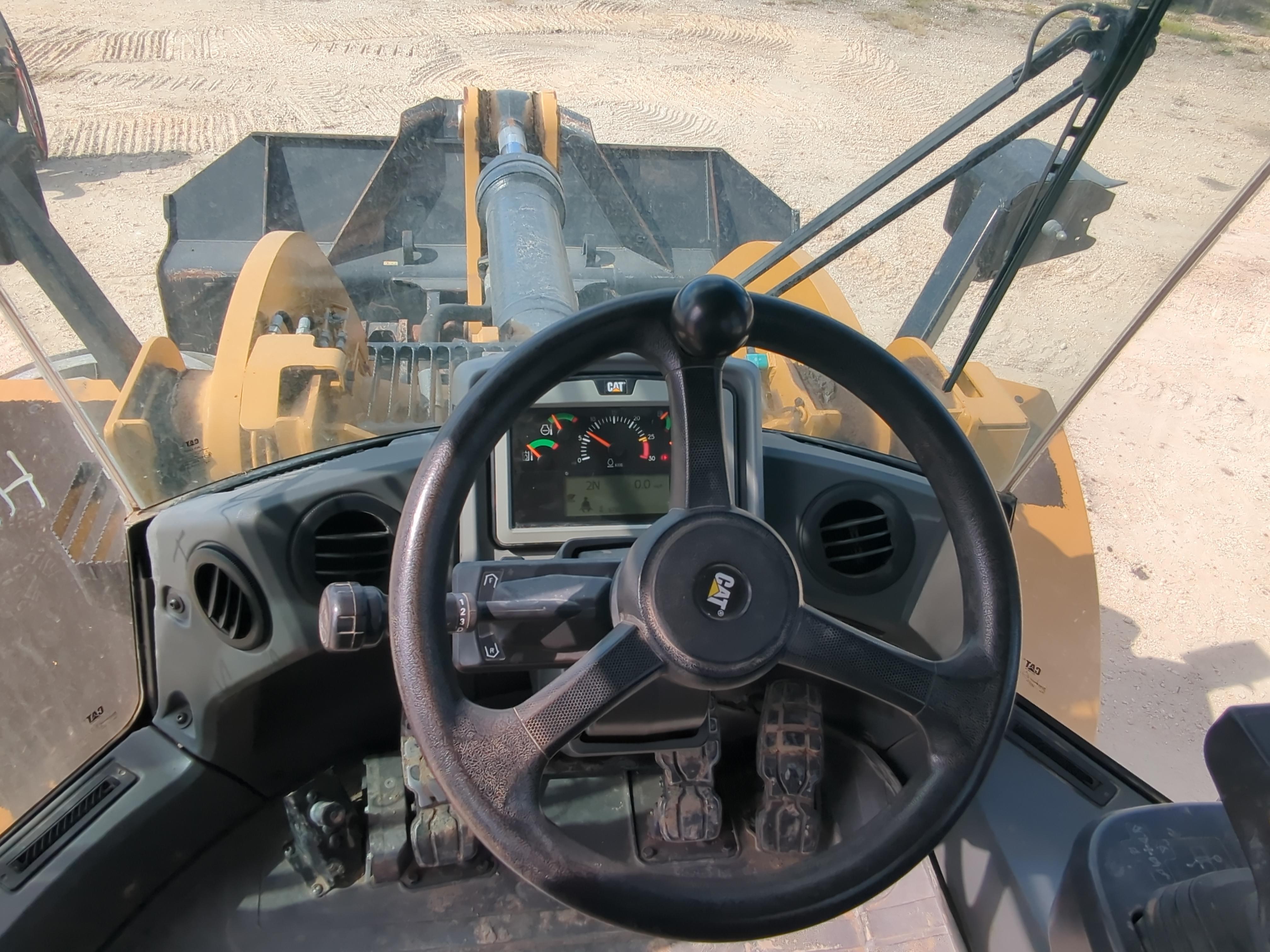 2021 Caterpillar 950M