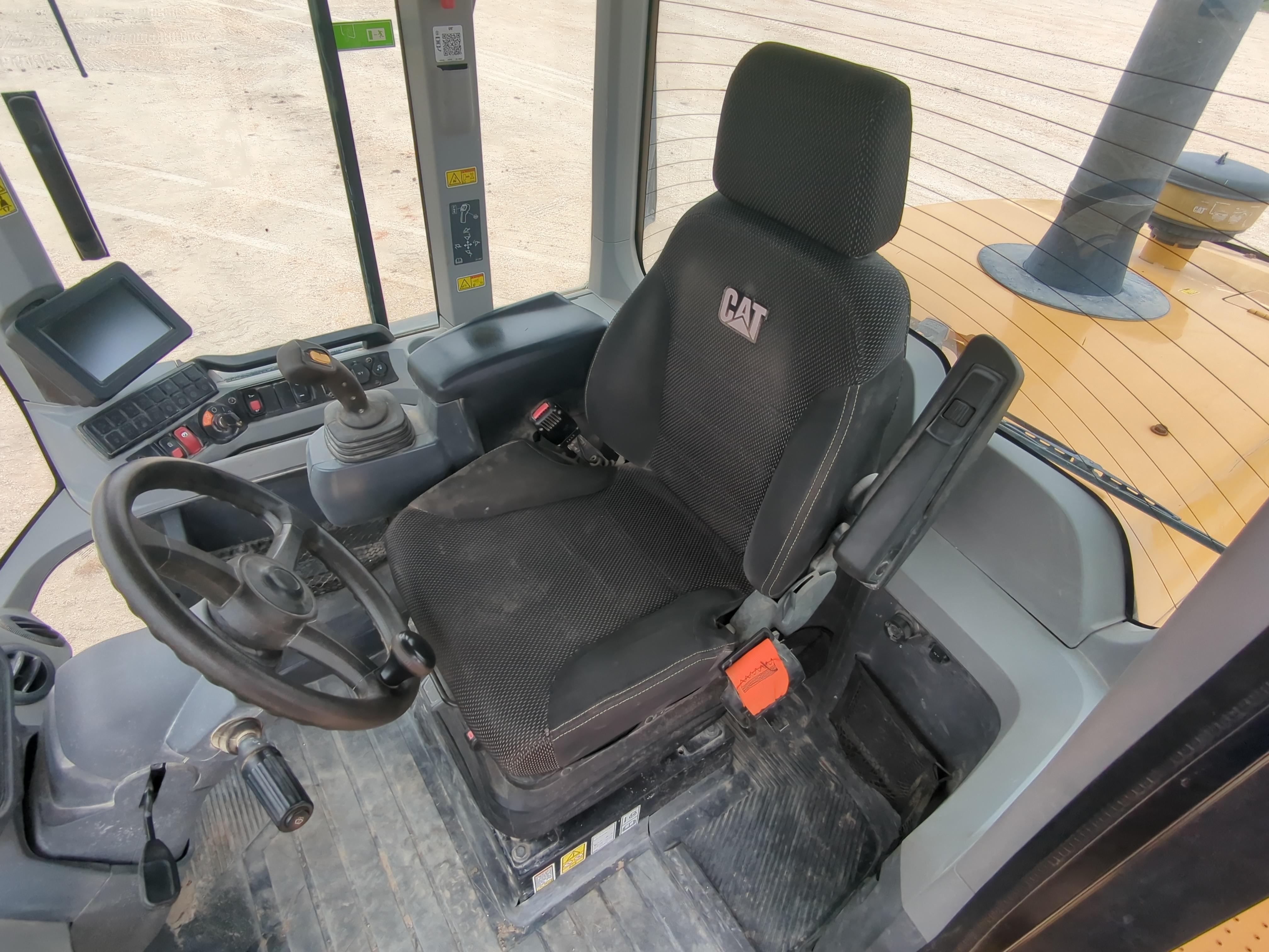 2023 Caterpillar 930M