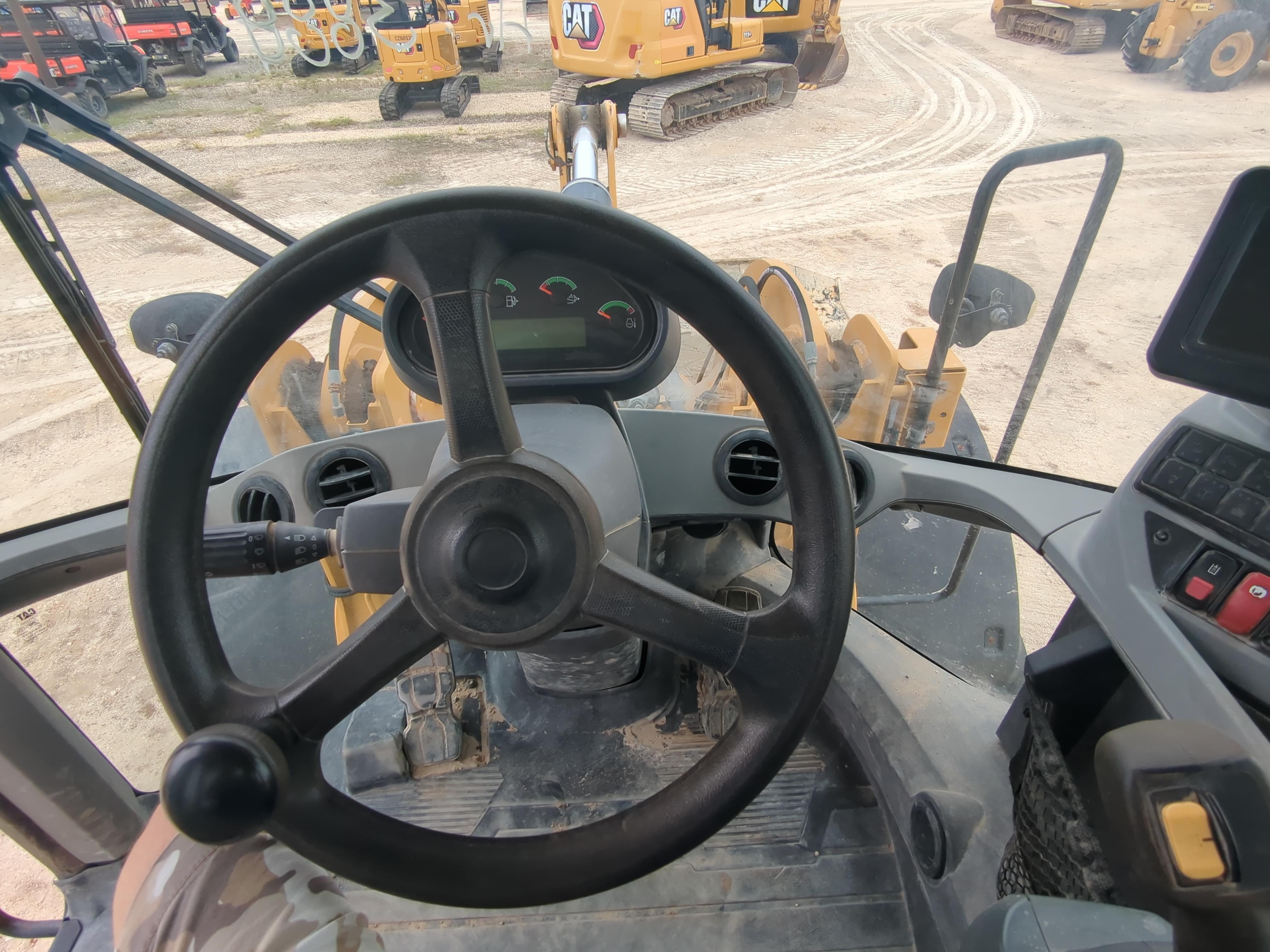 2023 Caterpillar 930M