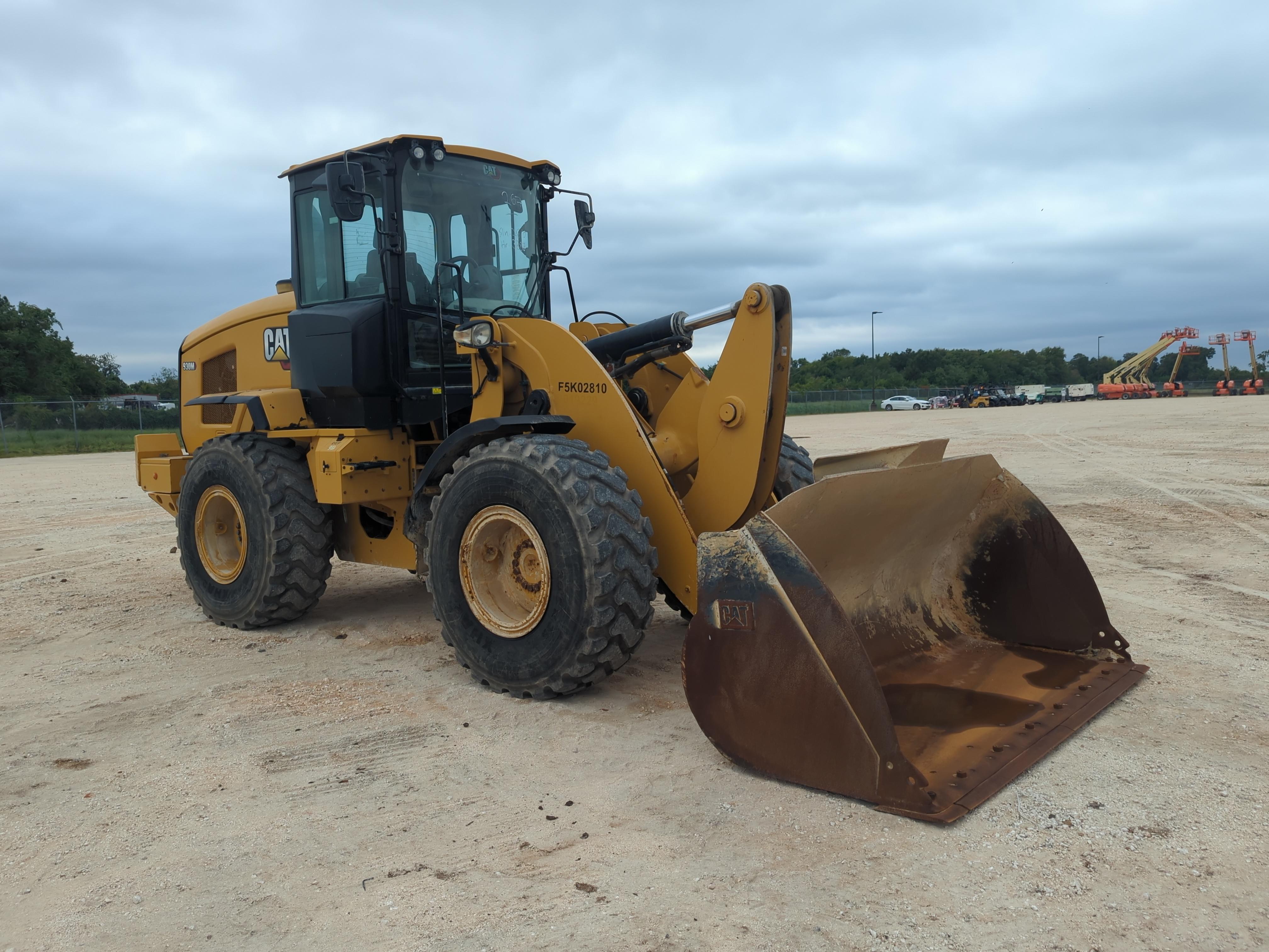 2023 Caterpillar 930M