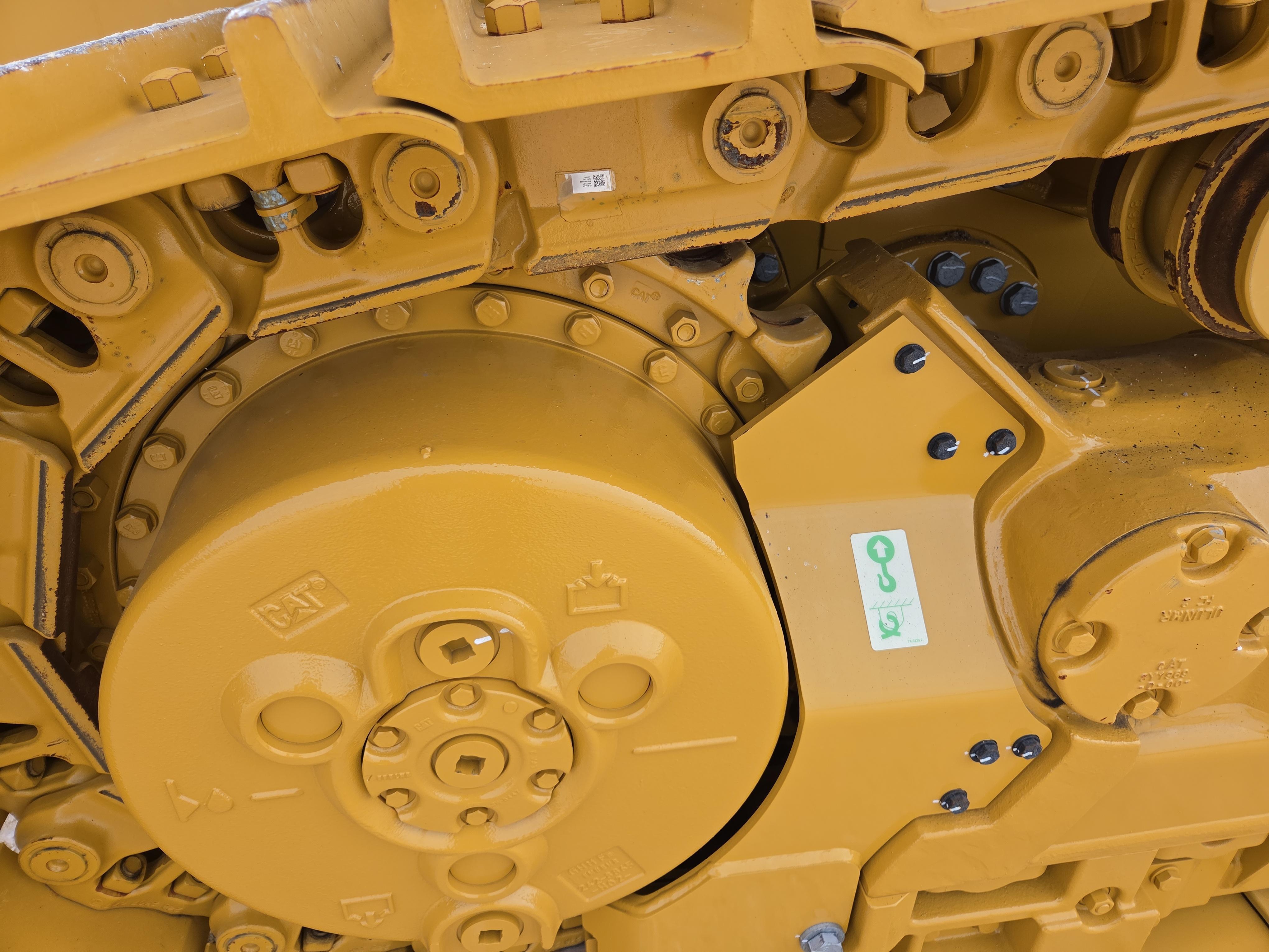 2025 Caterpillar 963