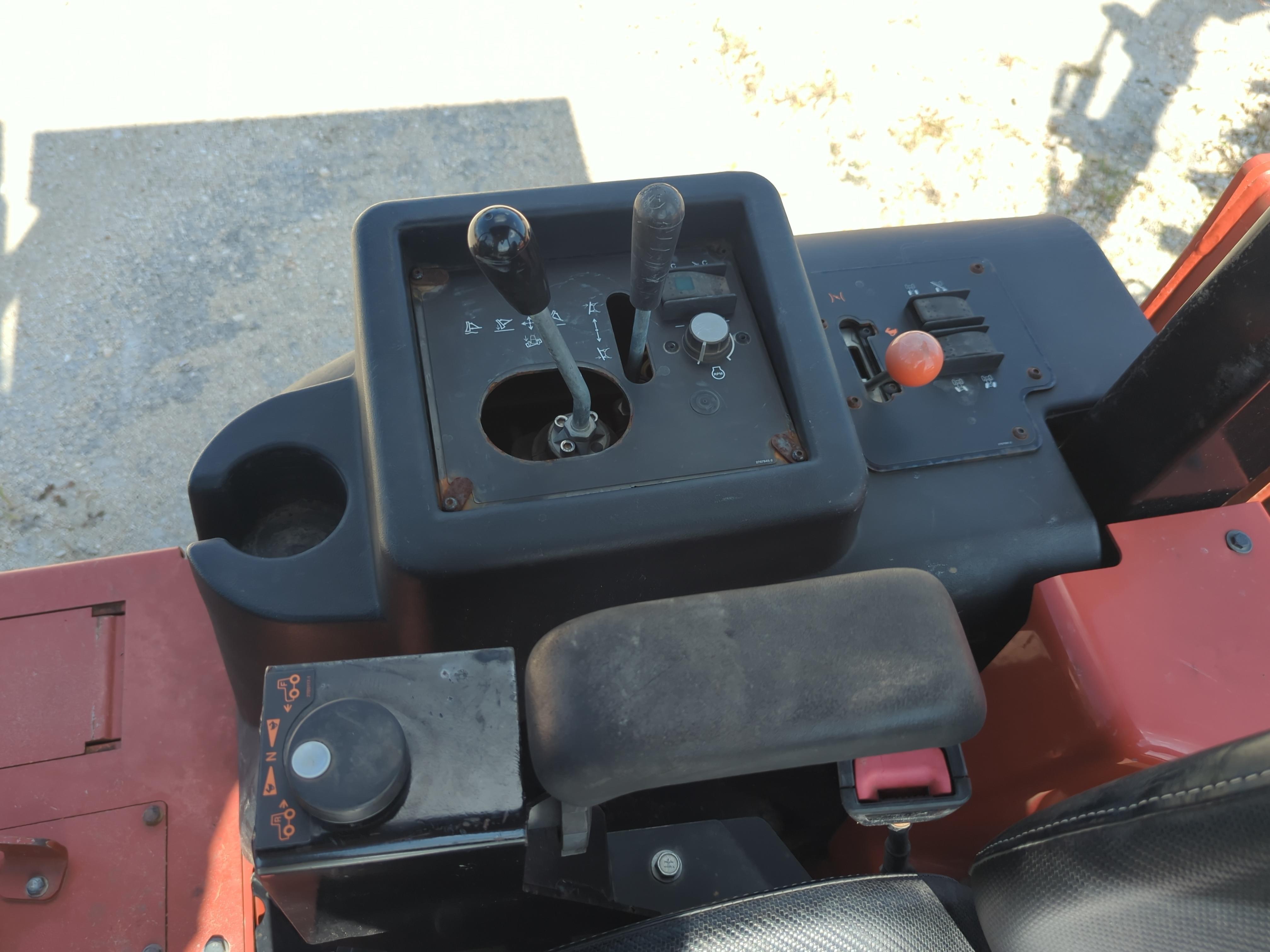 2023 Ditch Witch RT80