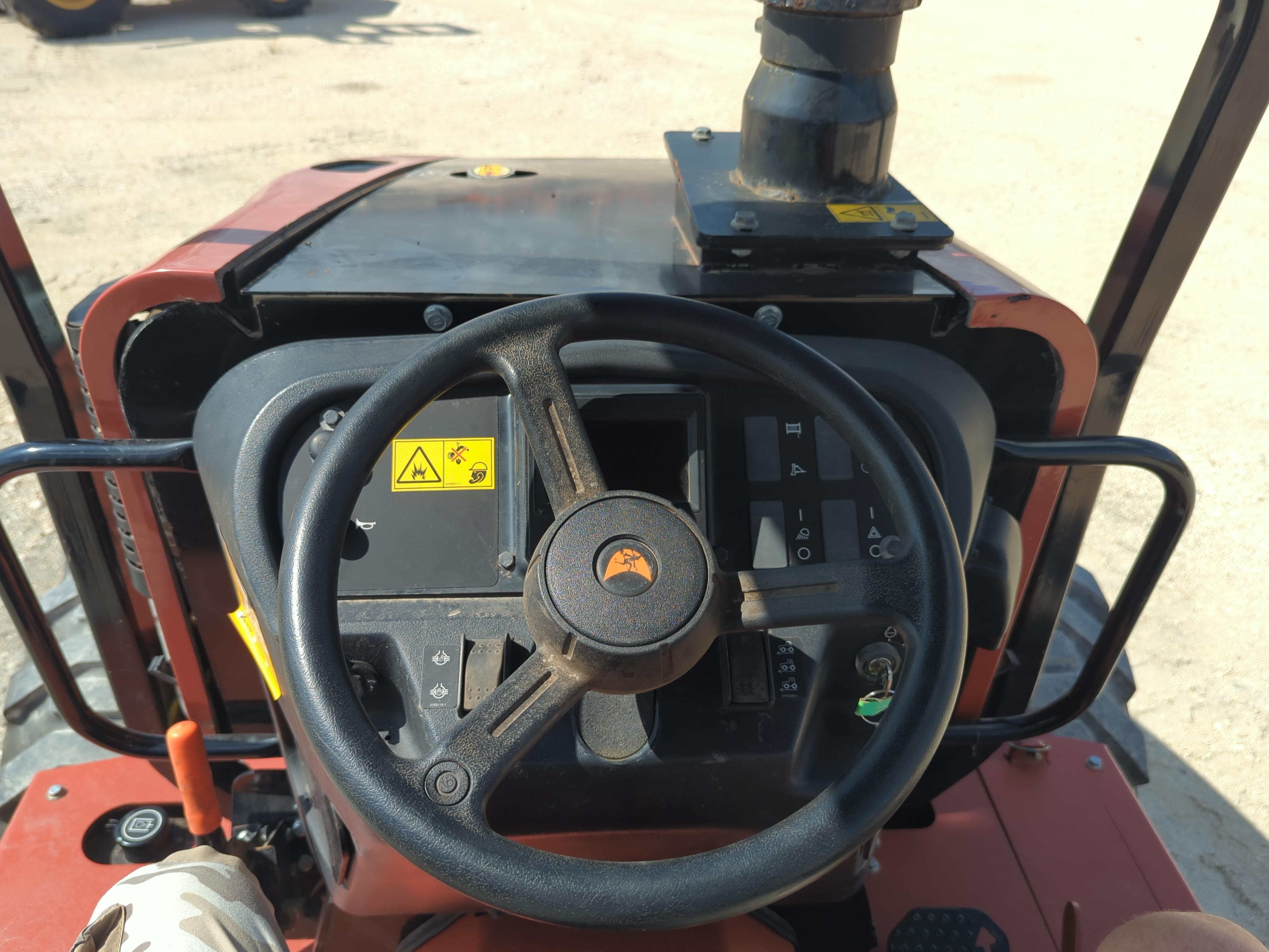 2023 Ditch Witch RT80