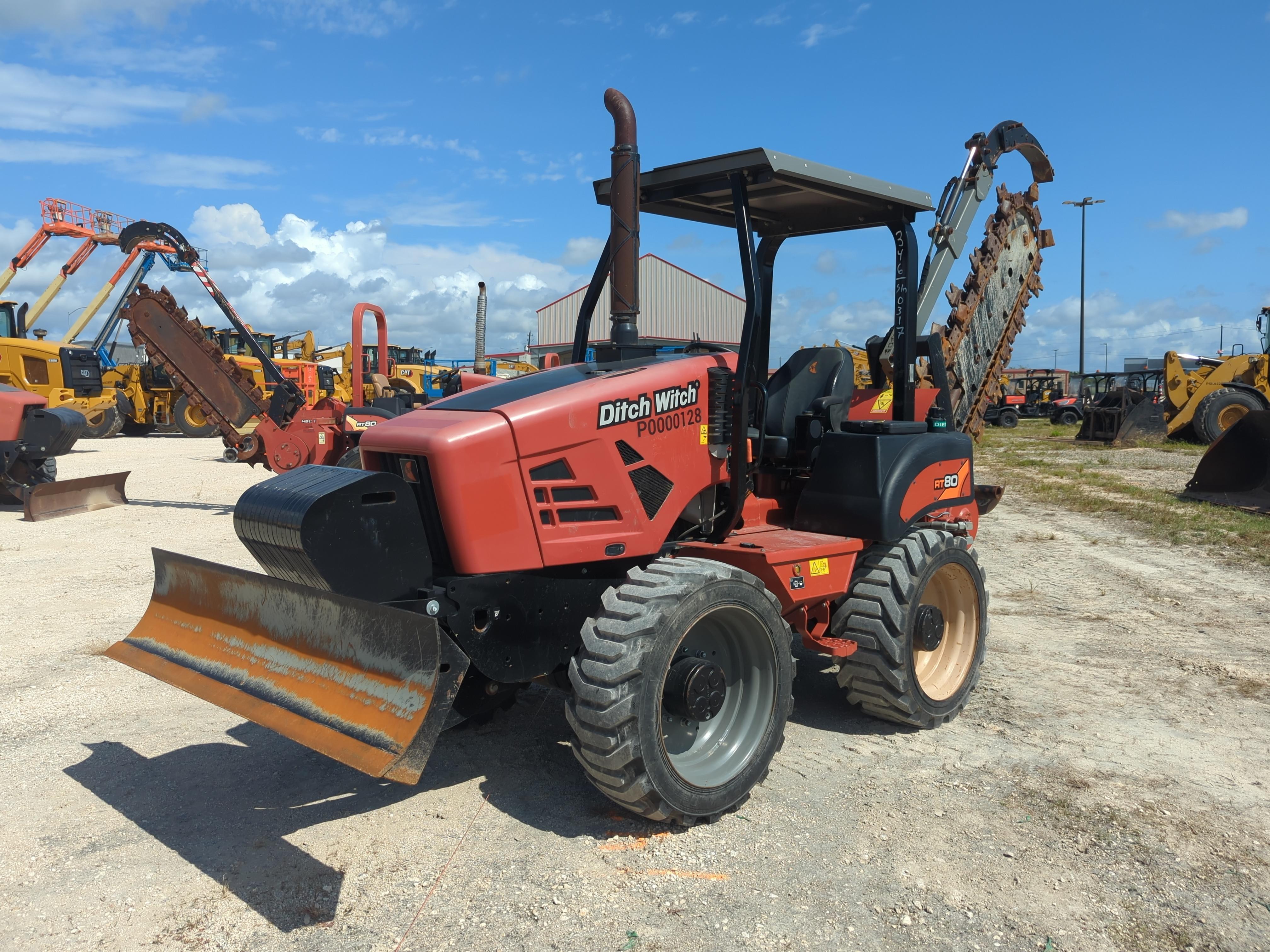 2023 Ditch Witch RT80