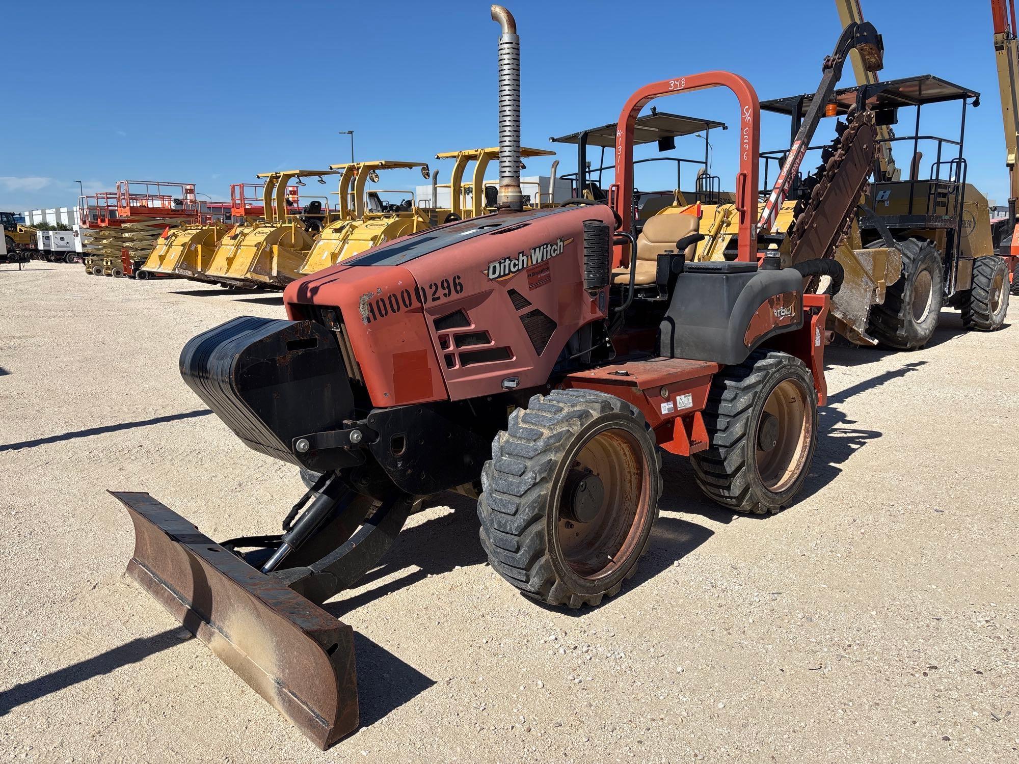 Photo of 2017 Ditch Witch RT80
