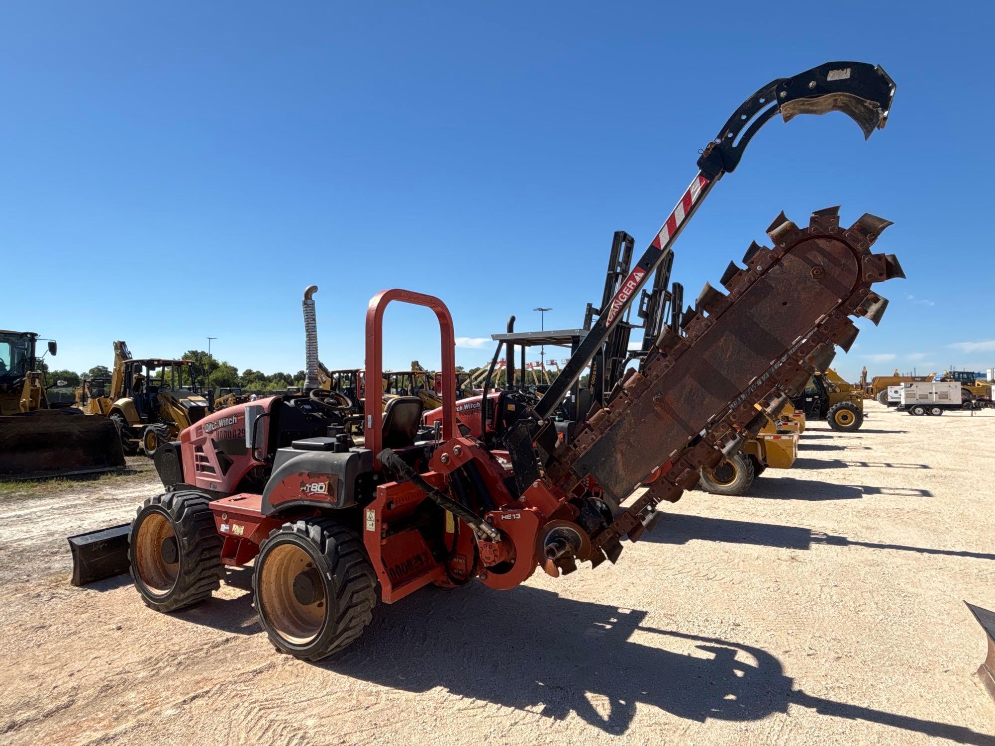 2017 Ditch Witch RT80