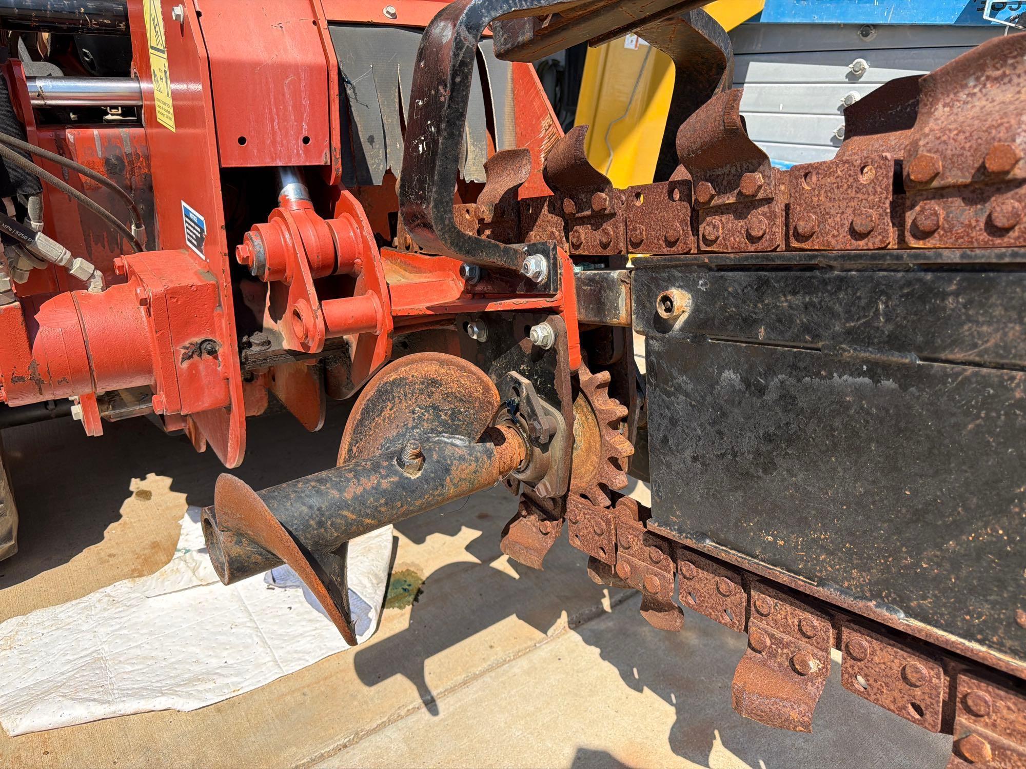 2017 Ditch Witch RT450
