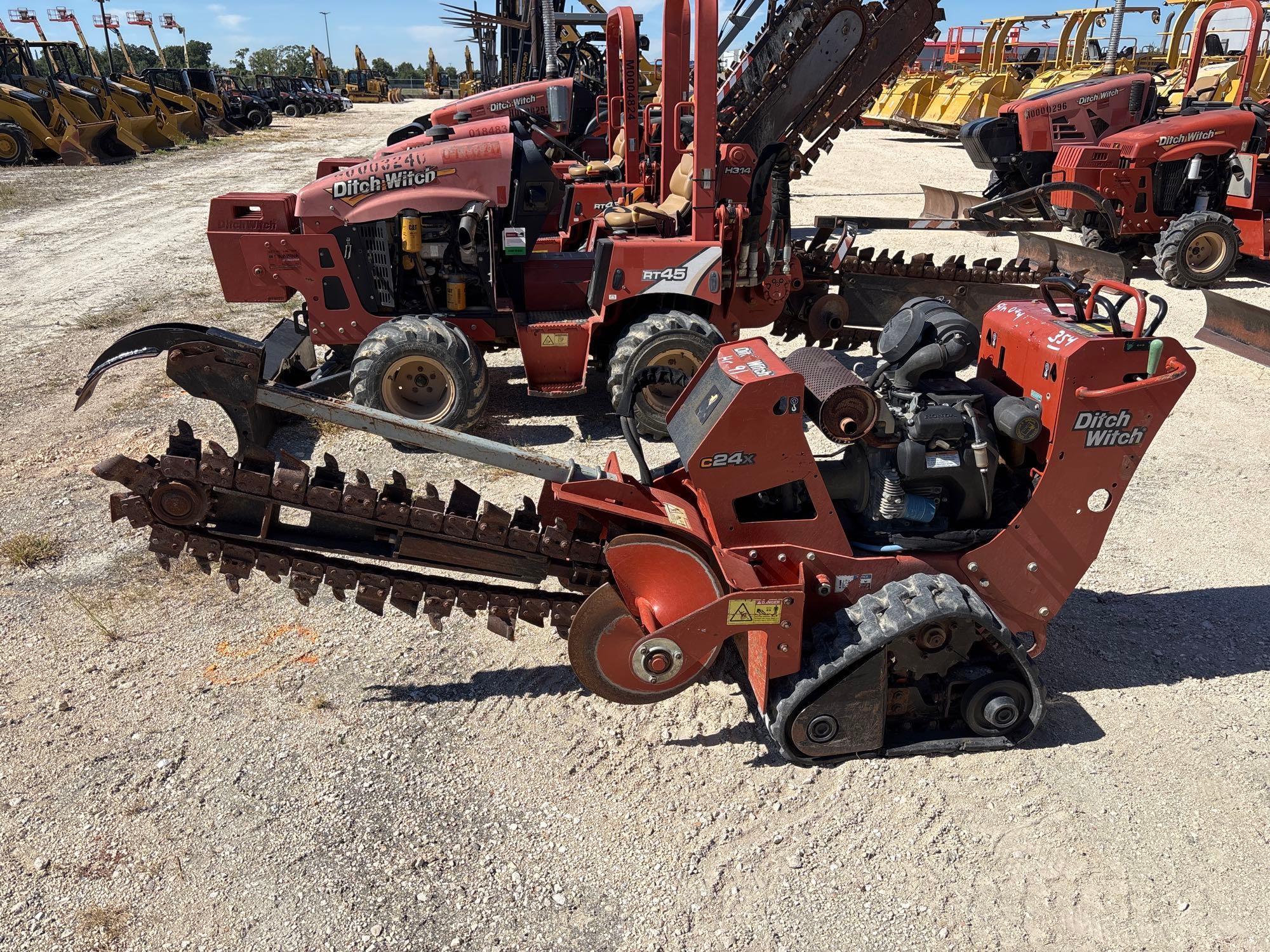 Photo of 2018 Ditch Witch C24