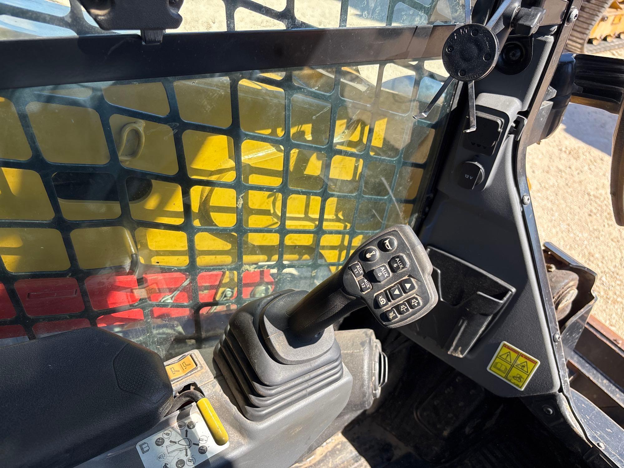 2024 Caterpillar 265