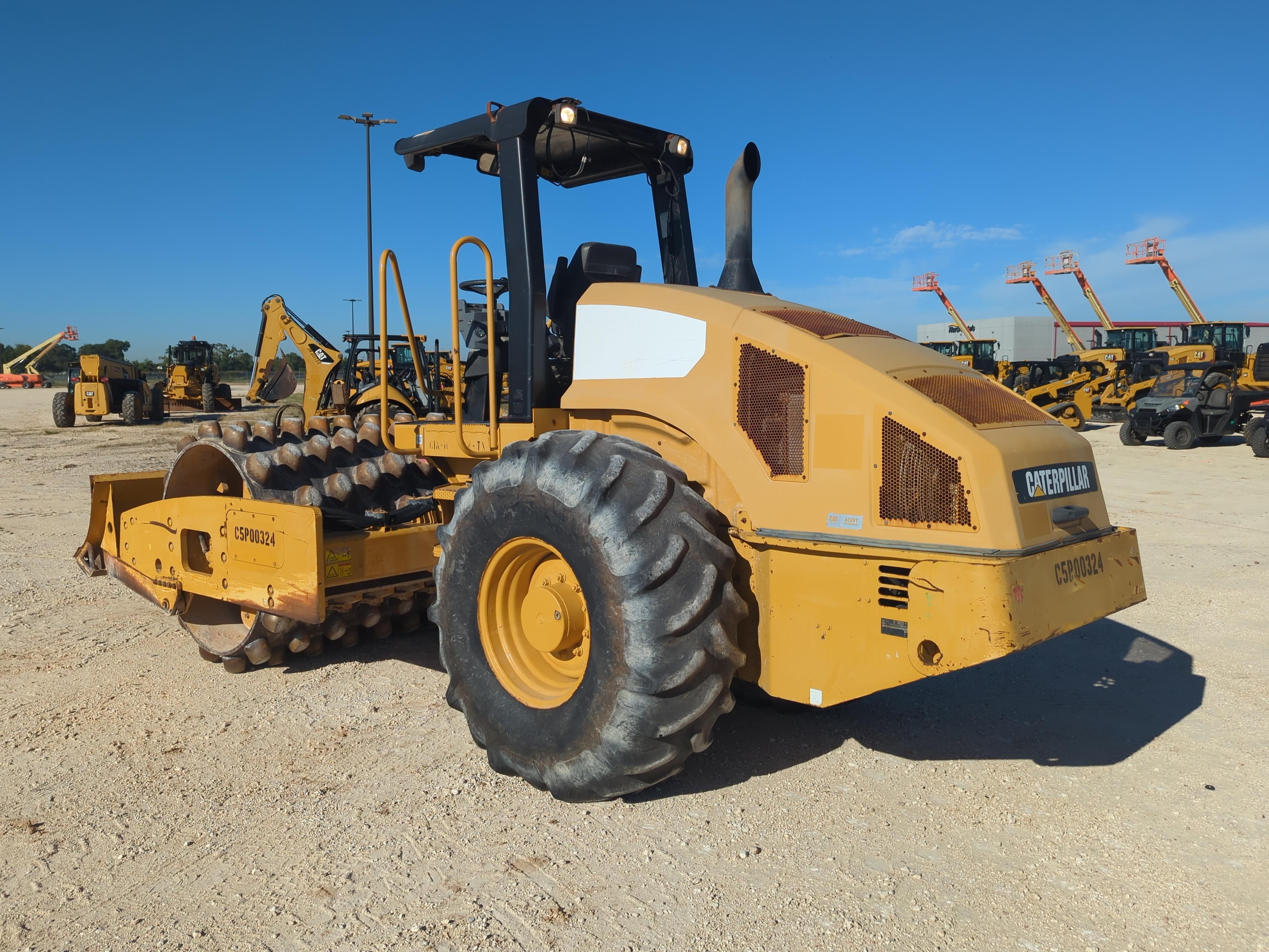 2011 Caterpillar CP56