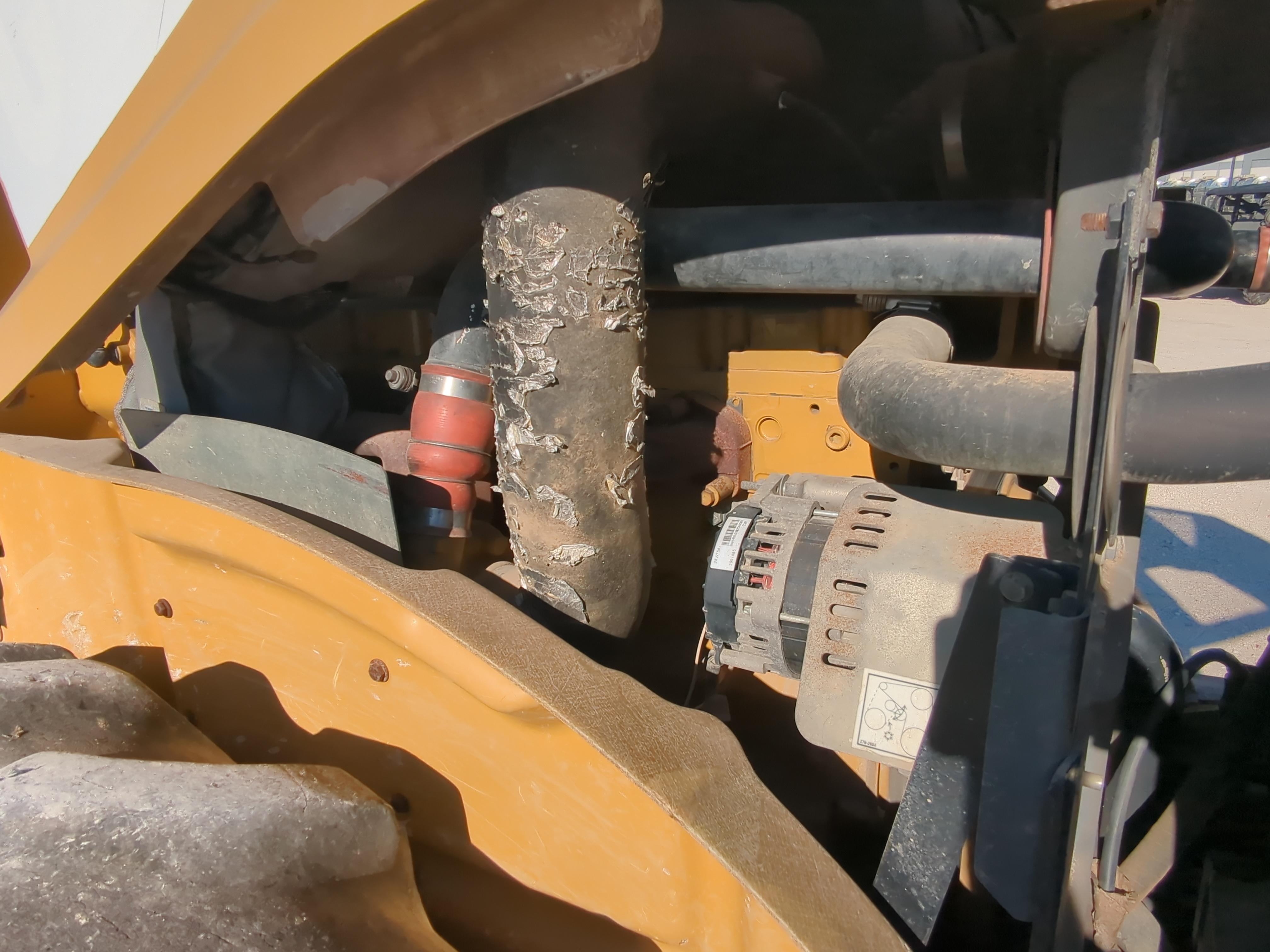 2011 Caterpillar CP56