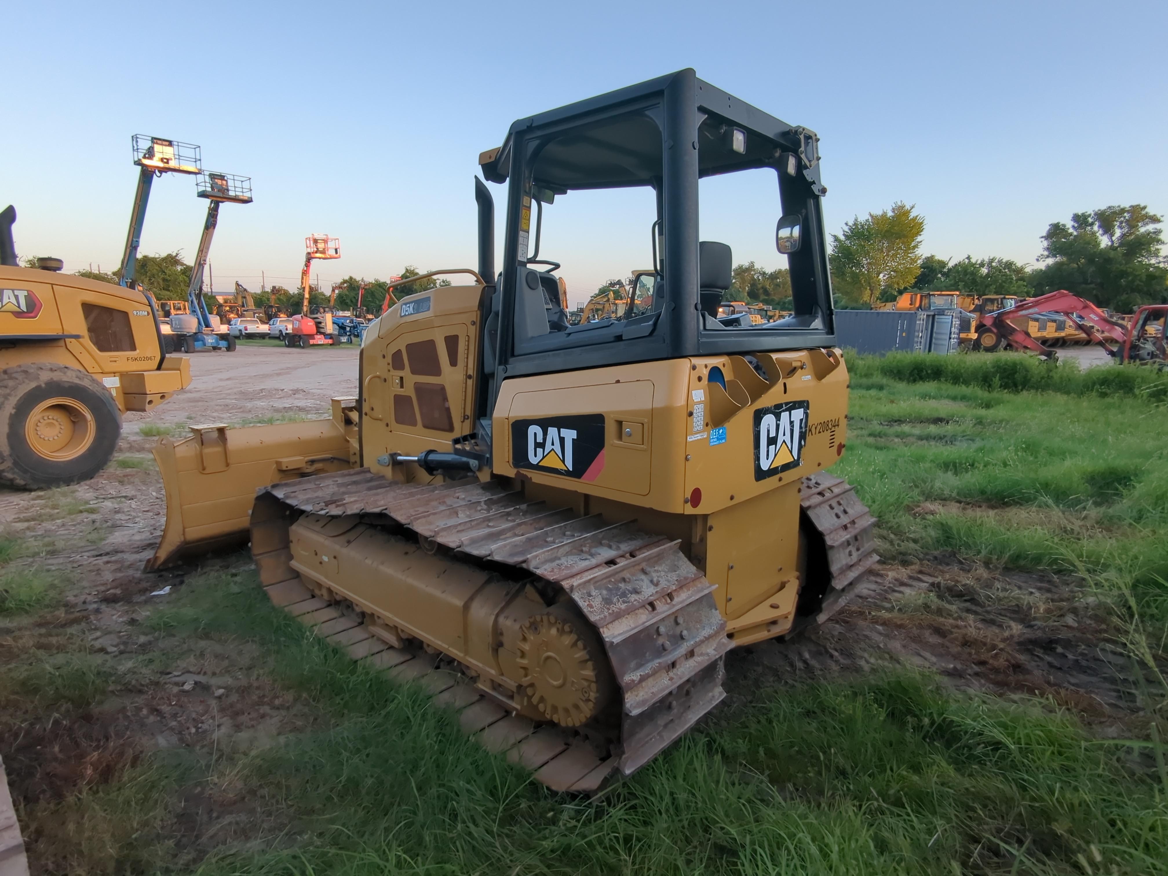 2020 Caterpillar D5K LGP