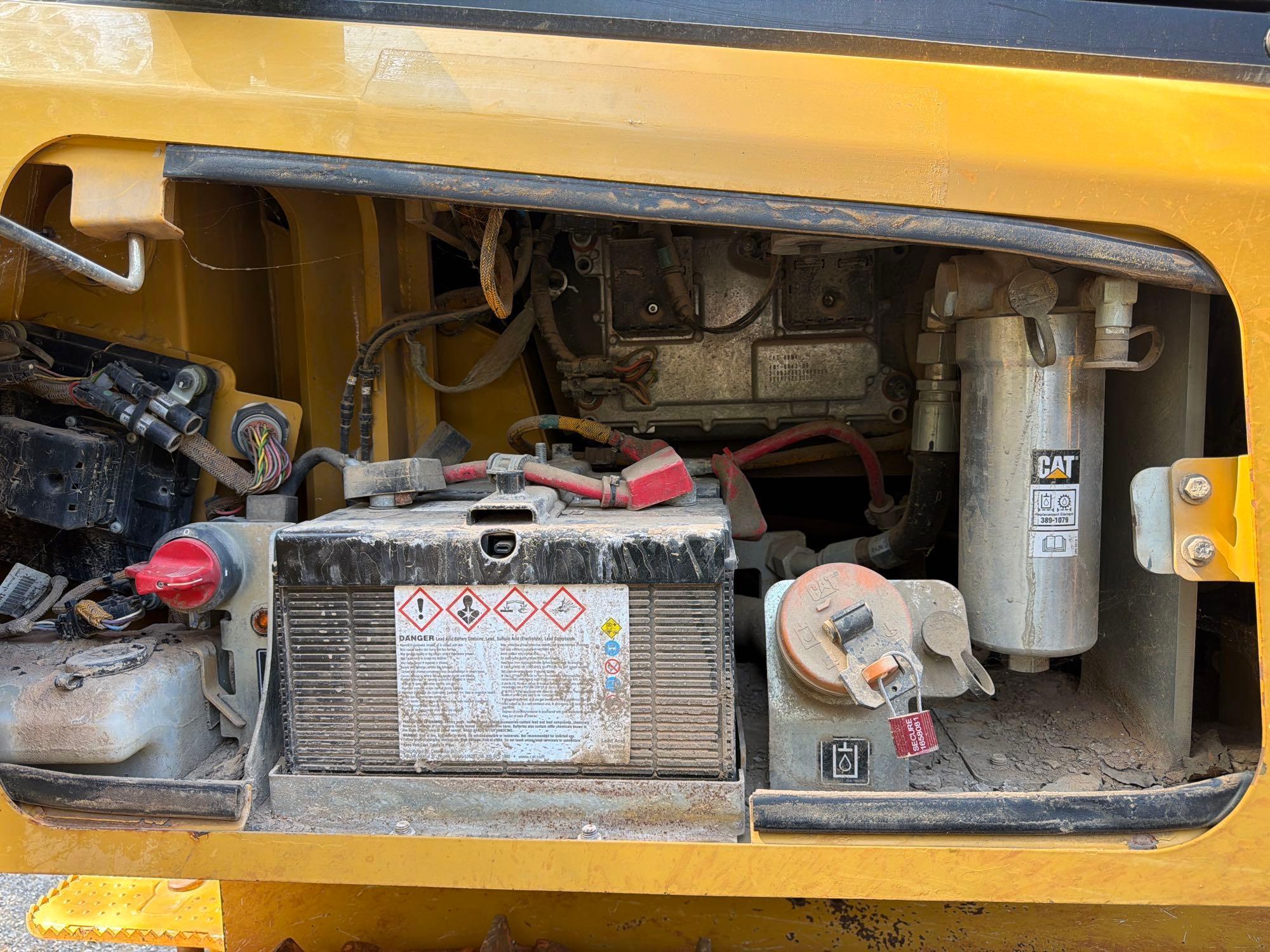 2022 Caterpillar D4