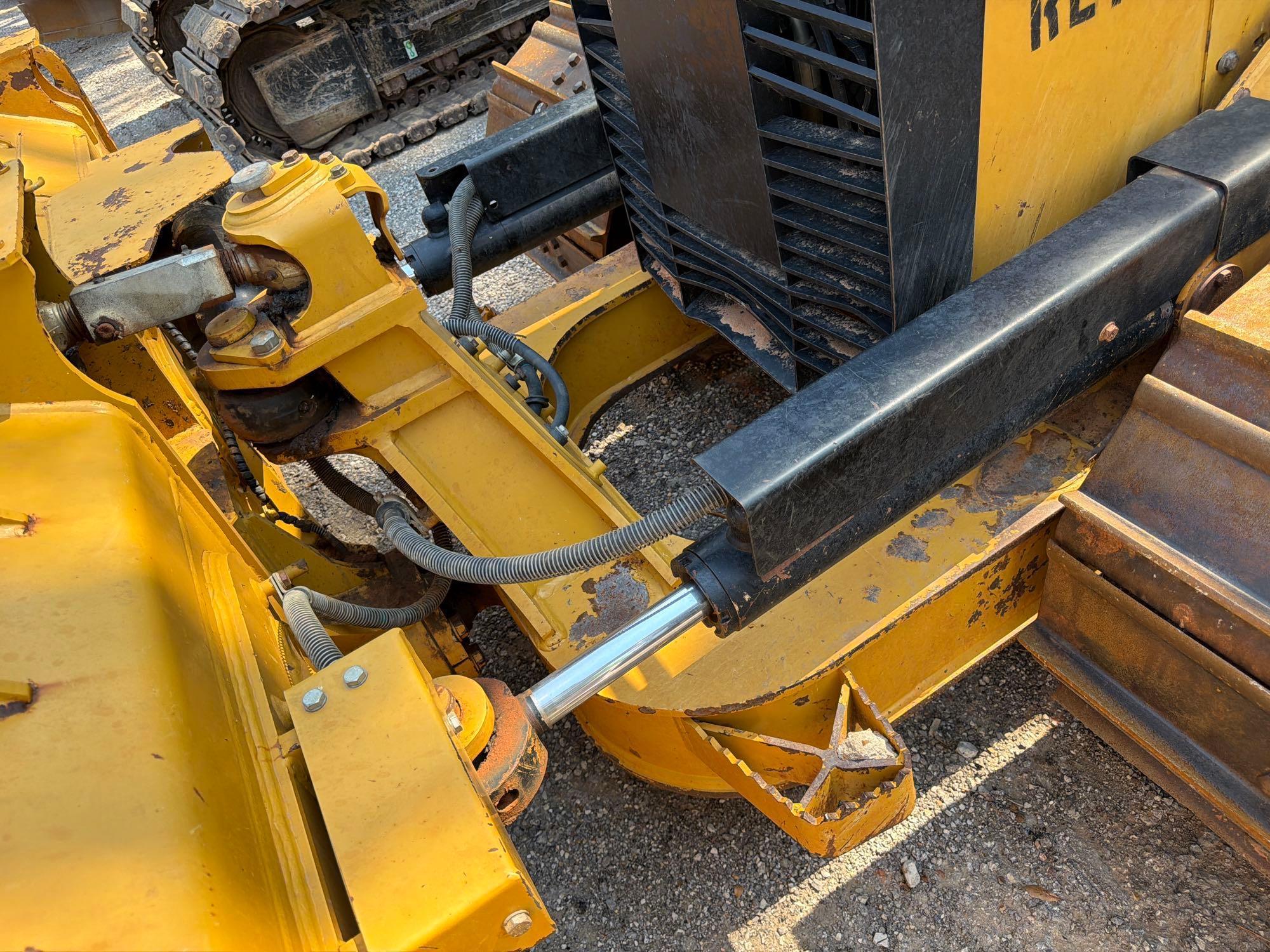 2022 Caterpillar D4