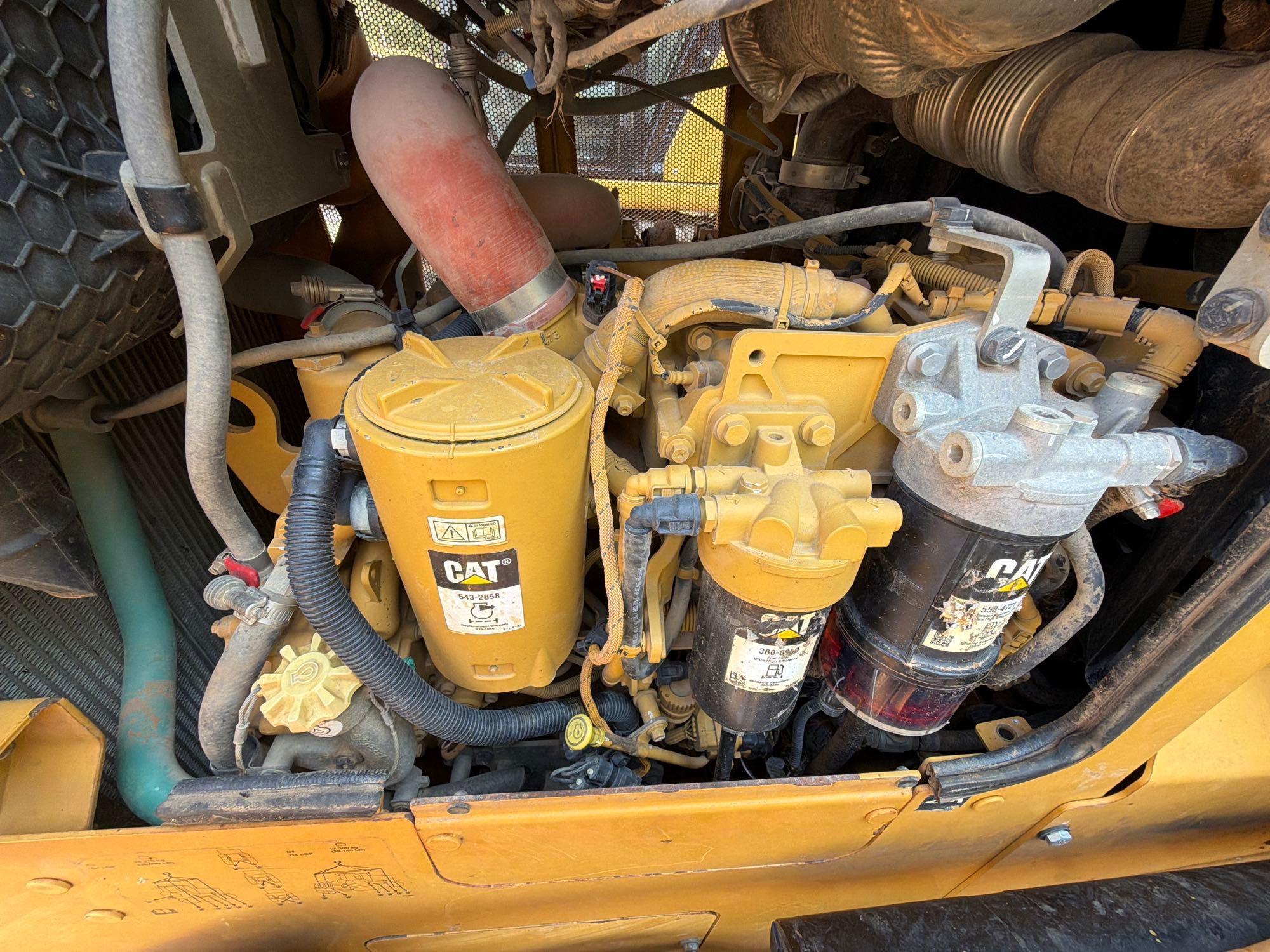 2022 Caterpillar D4