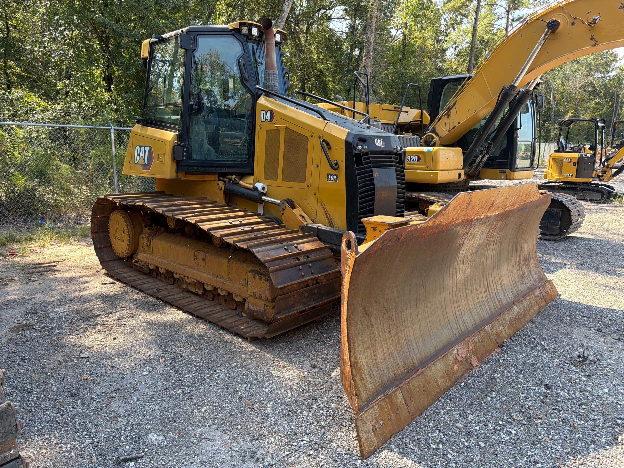 2022 Caterpillar D4