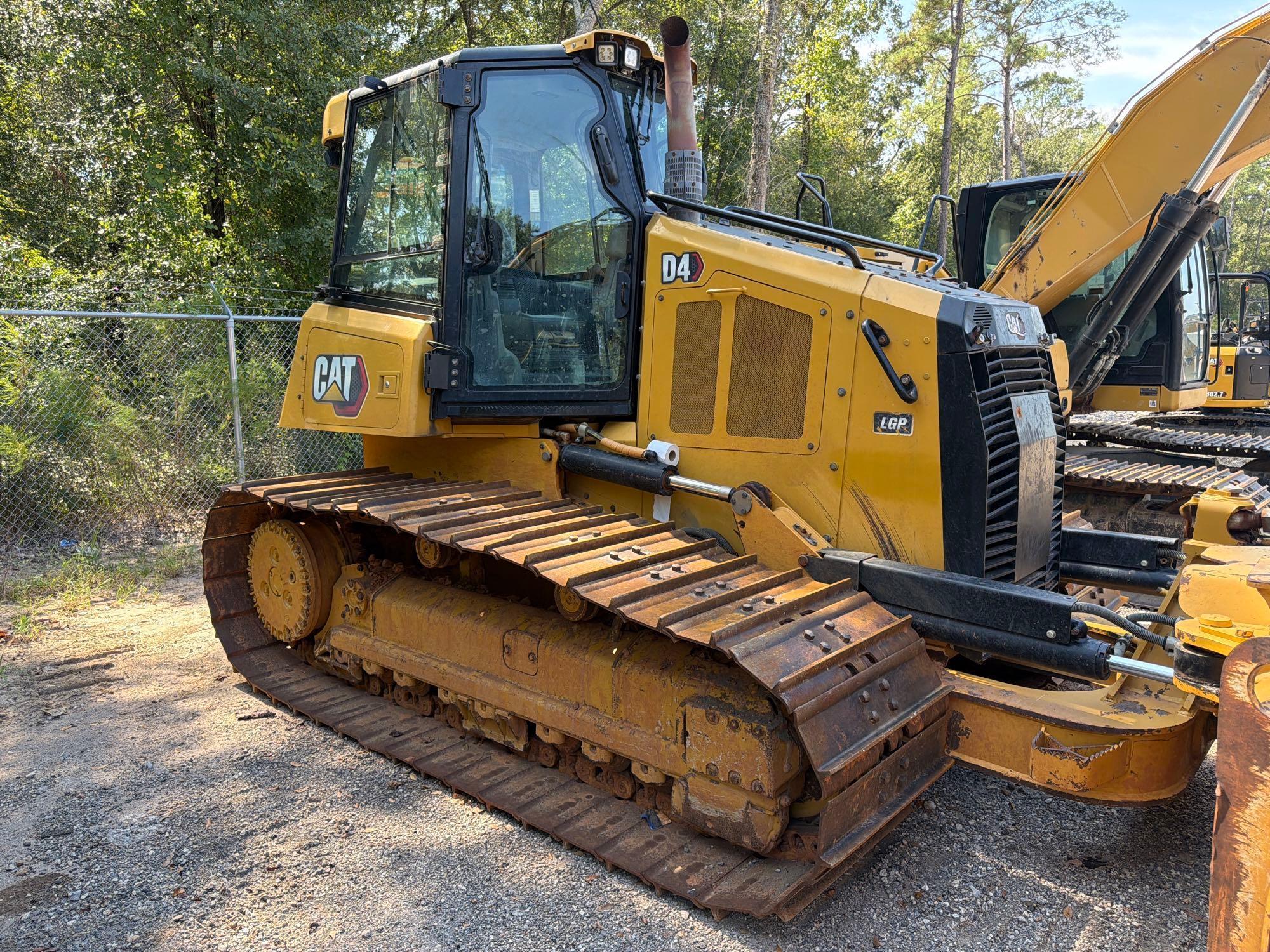 2022 Caterpillar D4