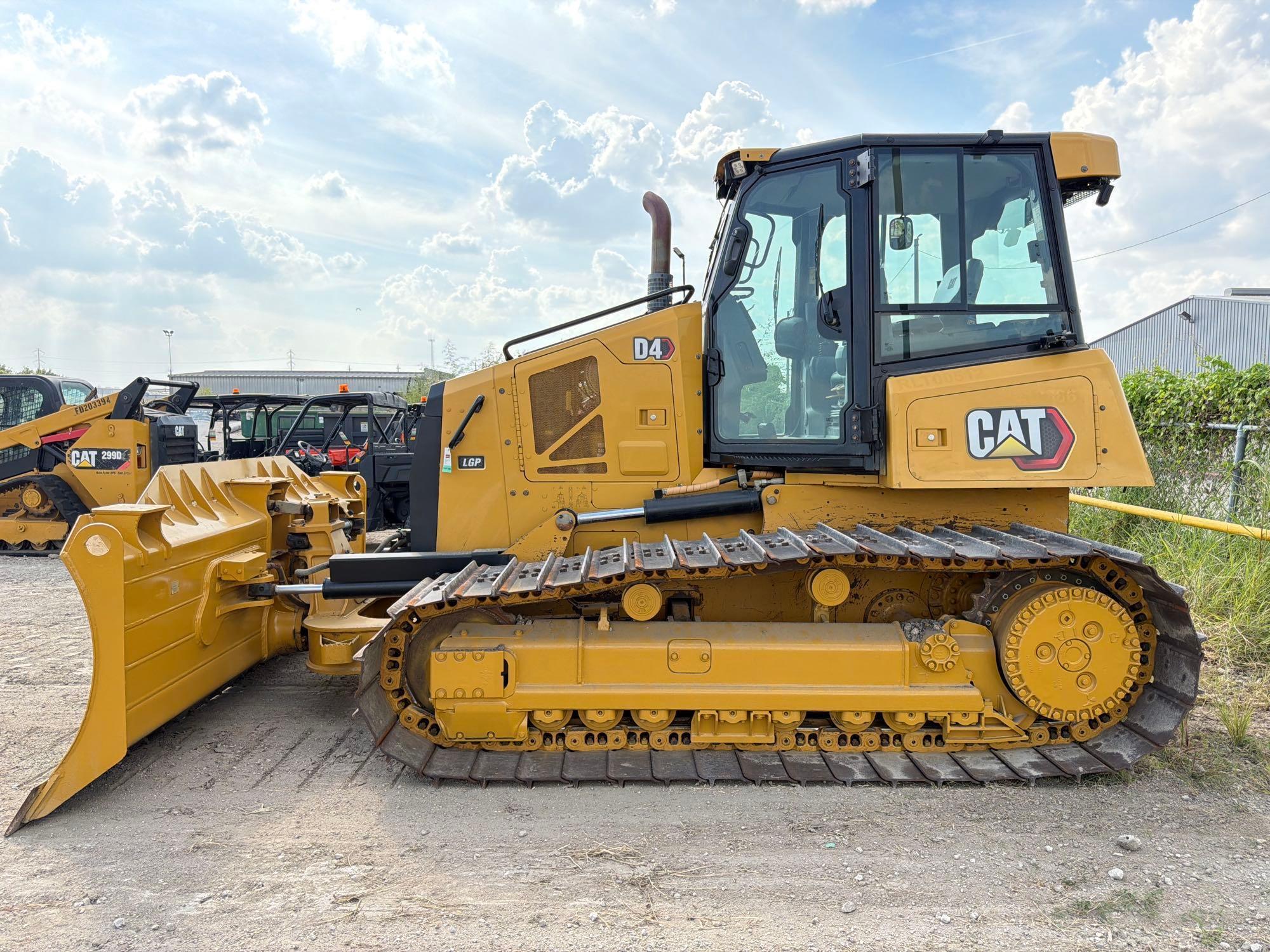 2022 Caterpillar D4