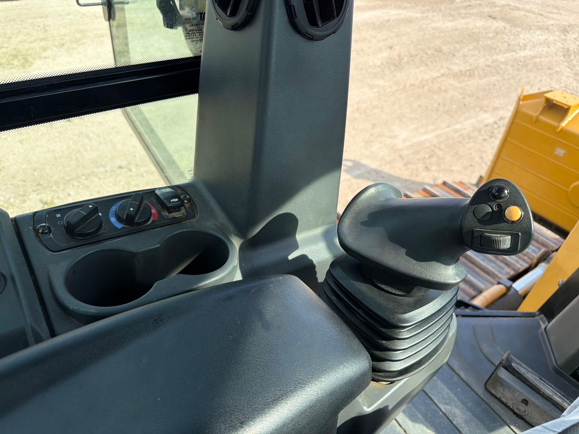 2022 Caterpillar D4