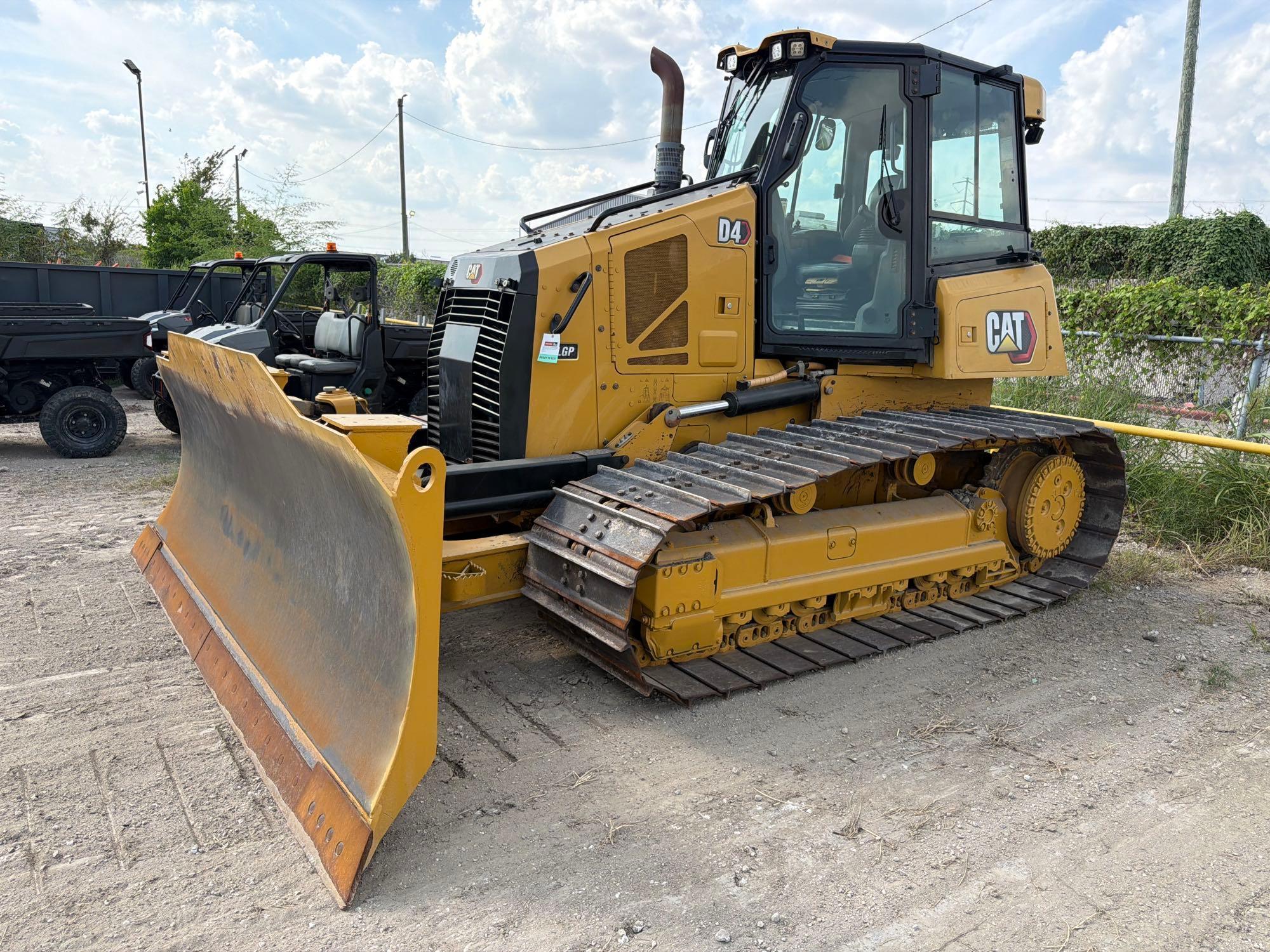 2022 Caterpillar D4
