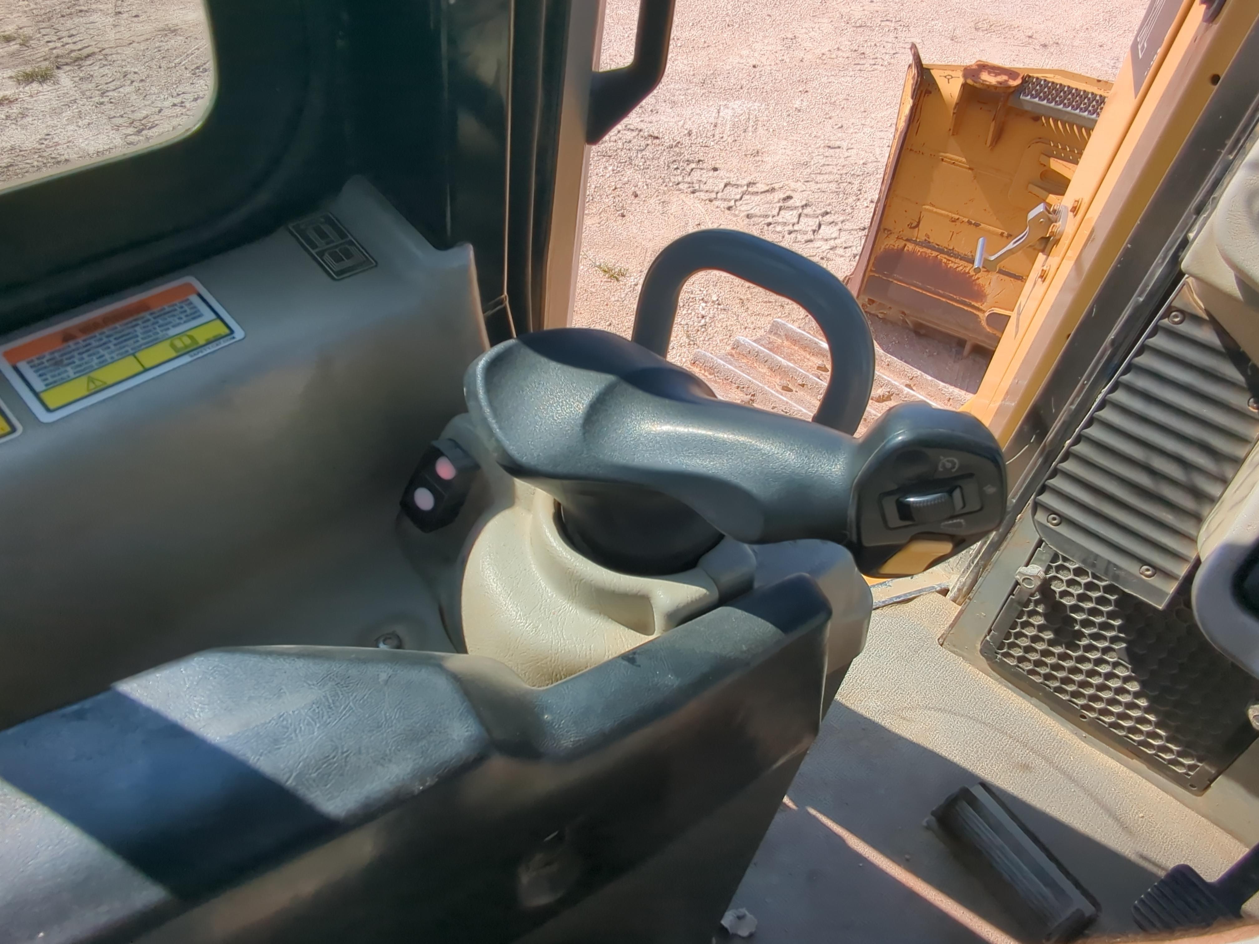 Caterpillar D6