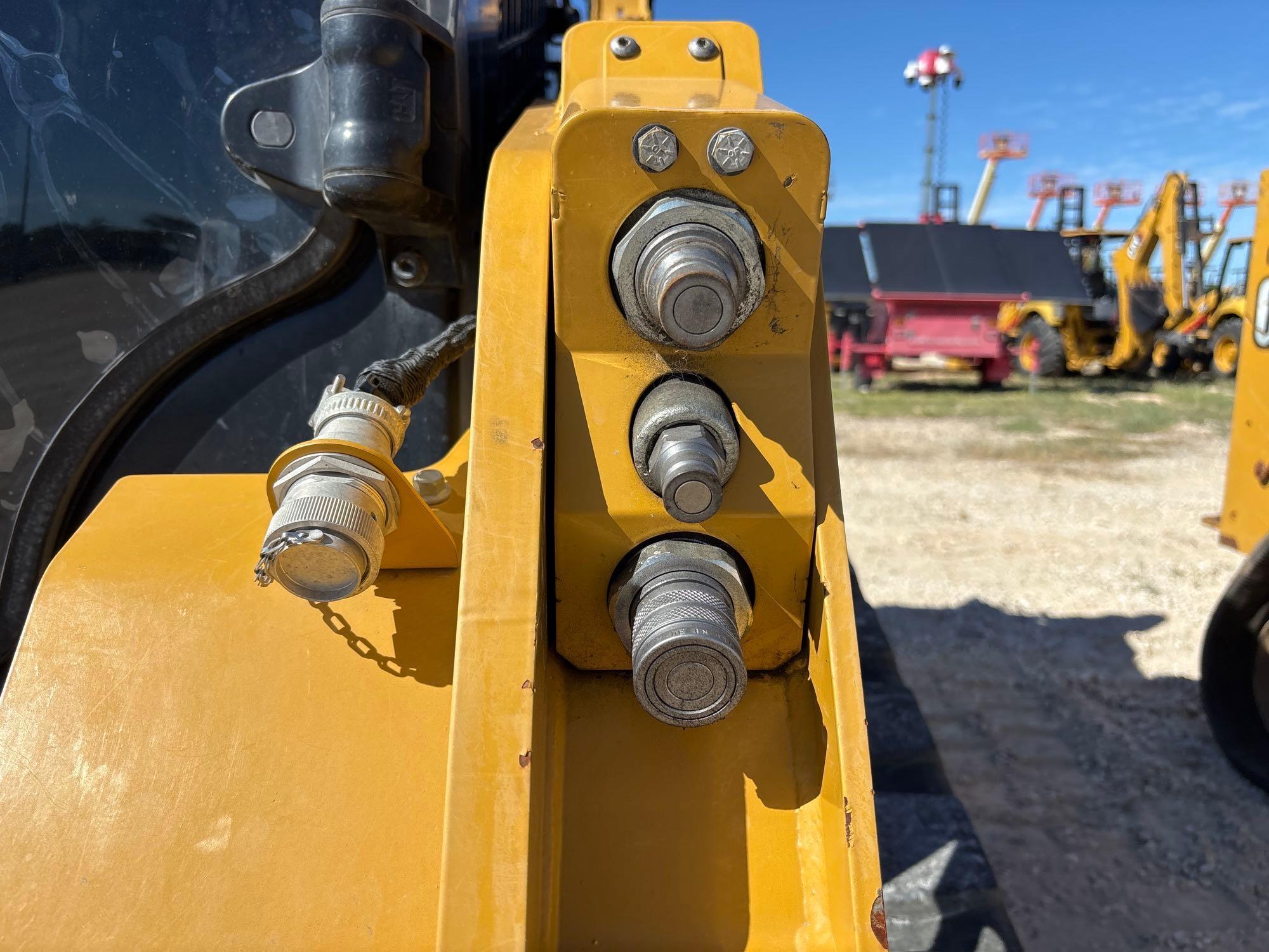 2024 Caterpillar 259