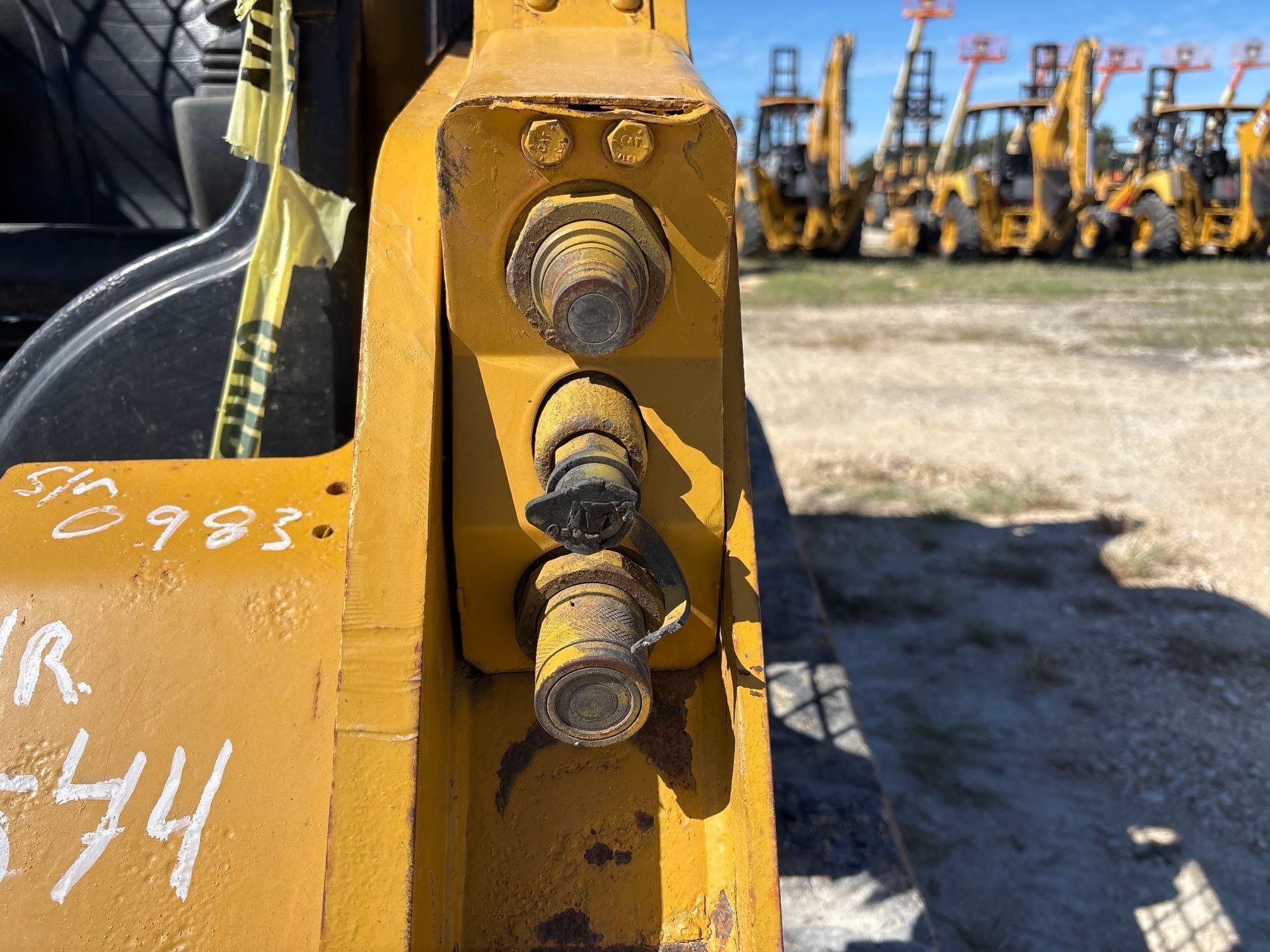 2024 Caterpillar 259