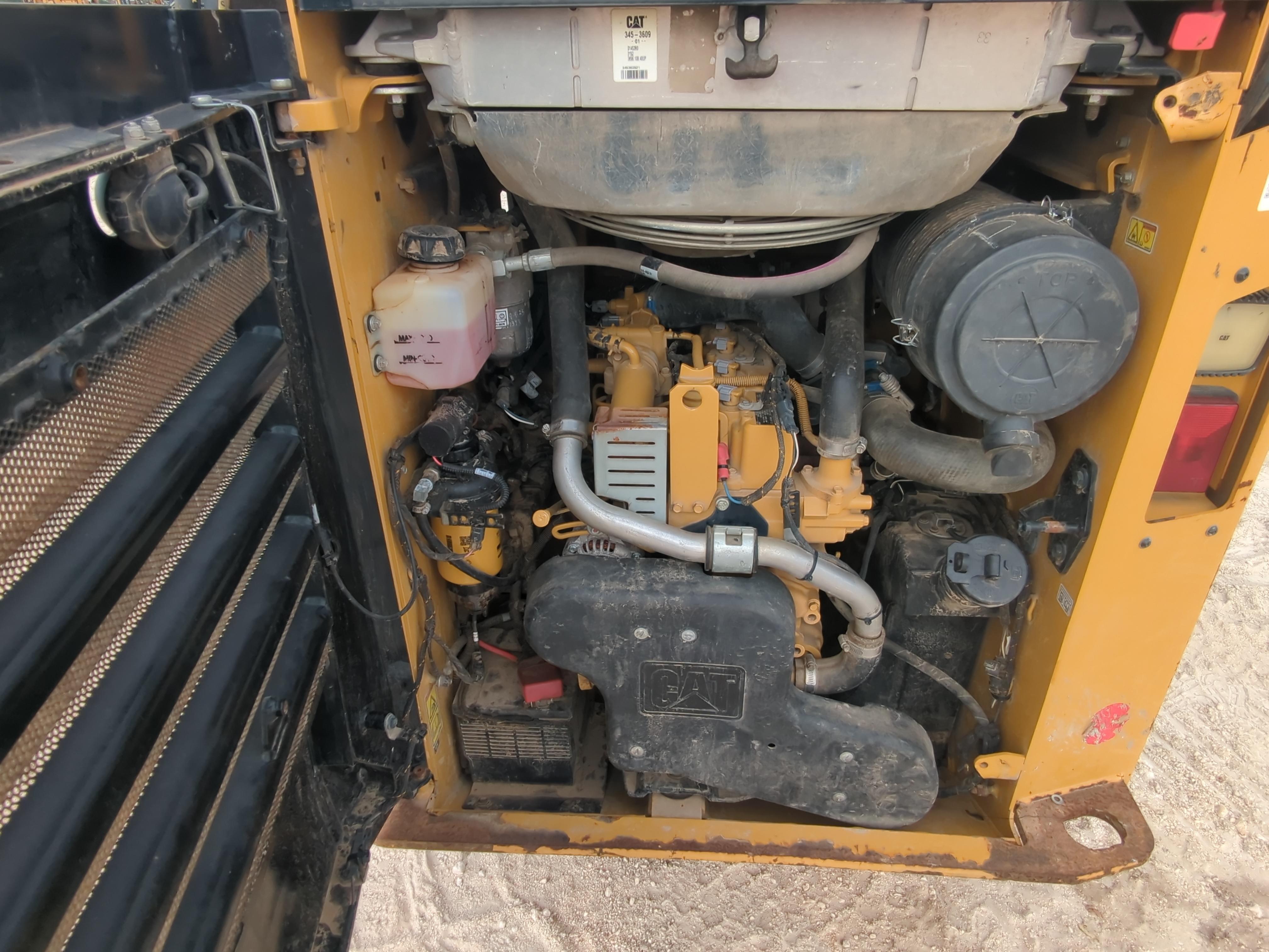 2022 Caterpillar 259