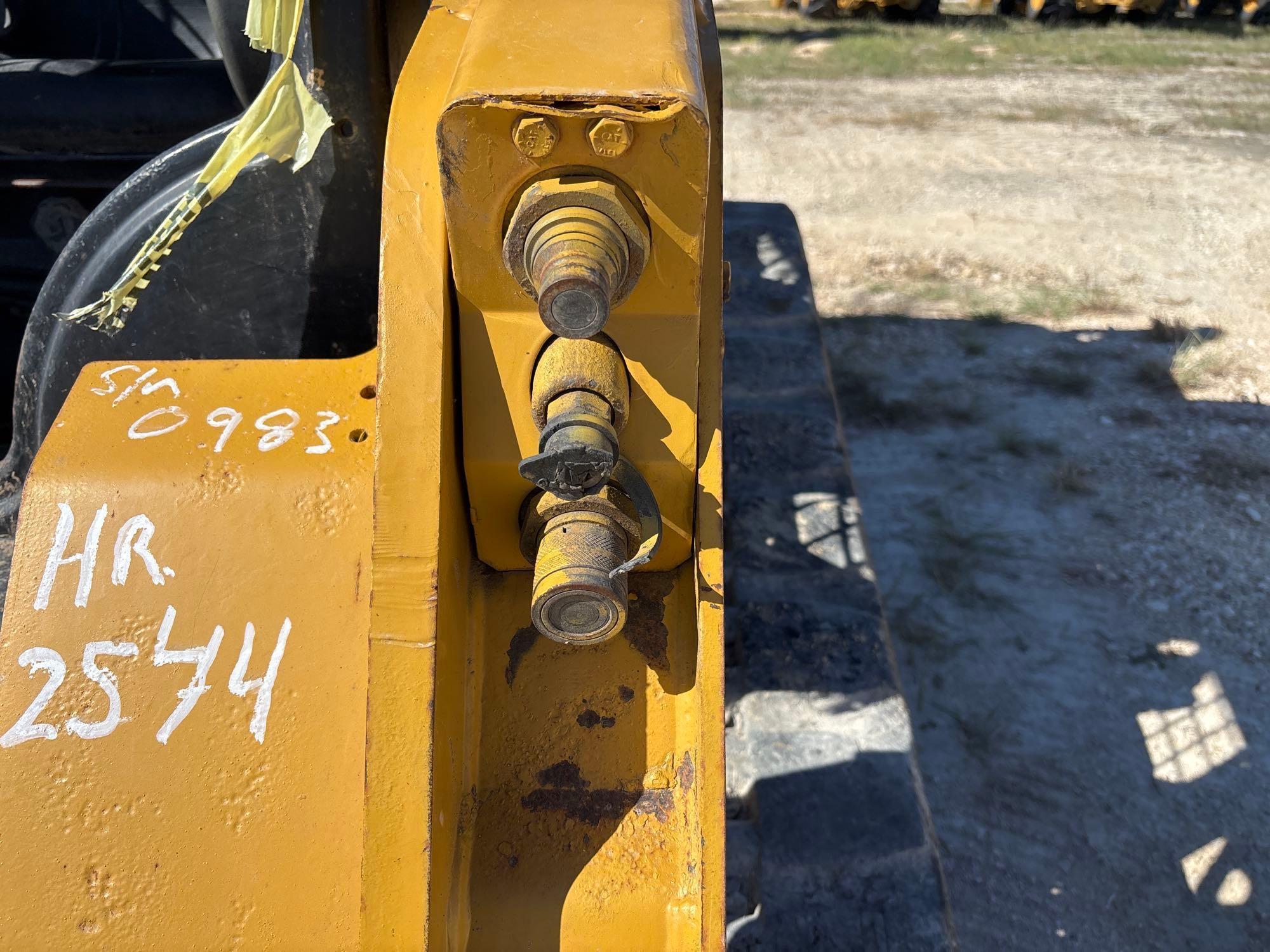 2021 Caterpillar 259