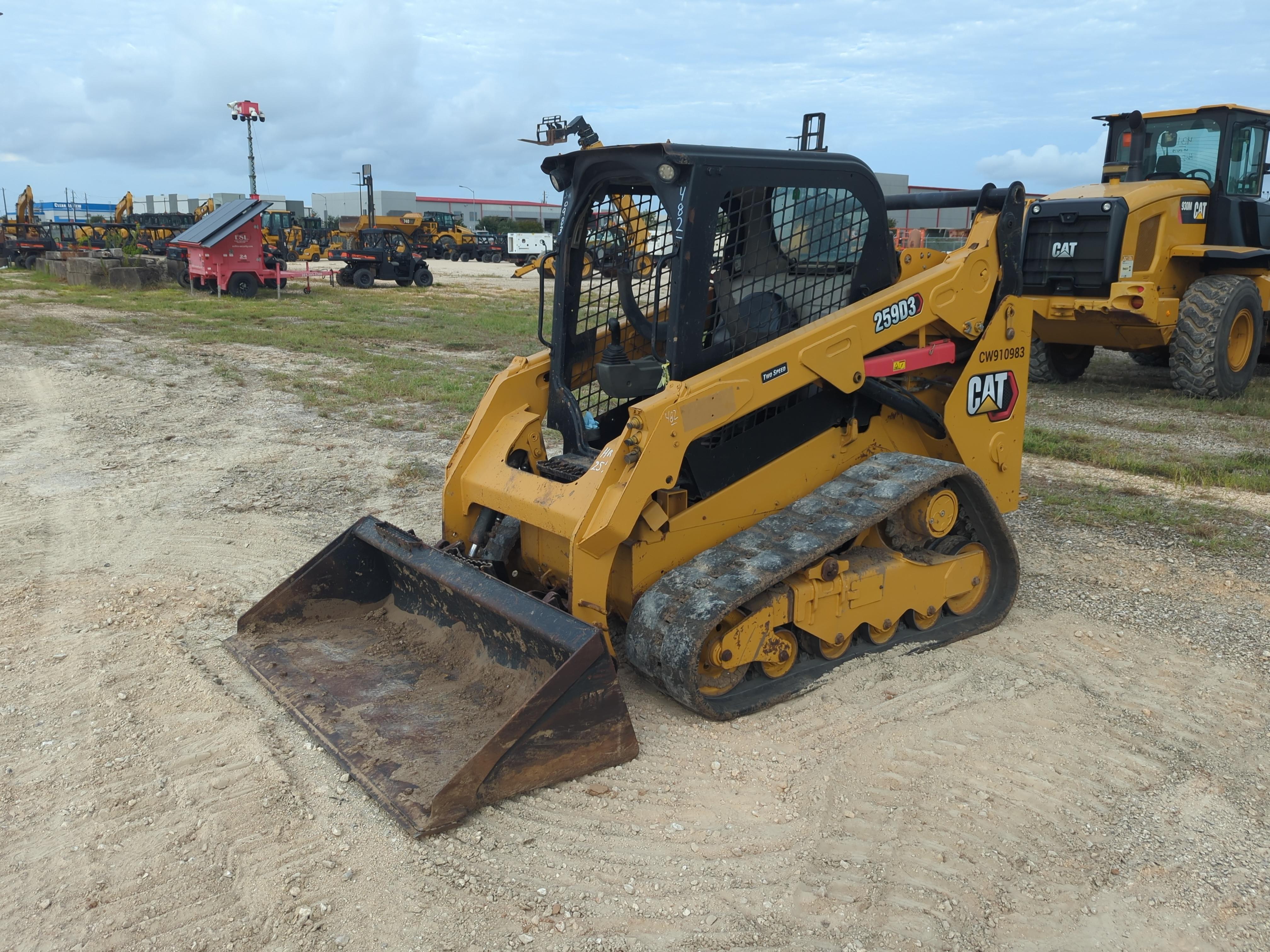 2021 Caterpillar 259