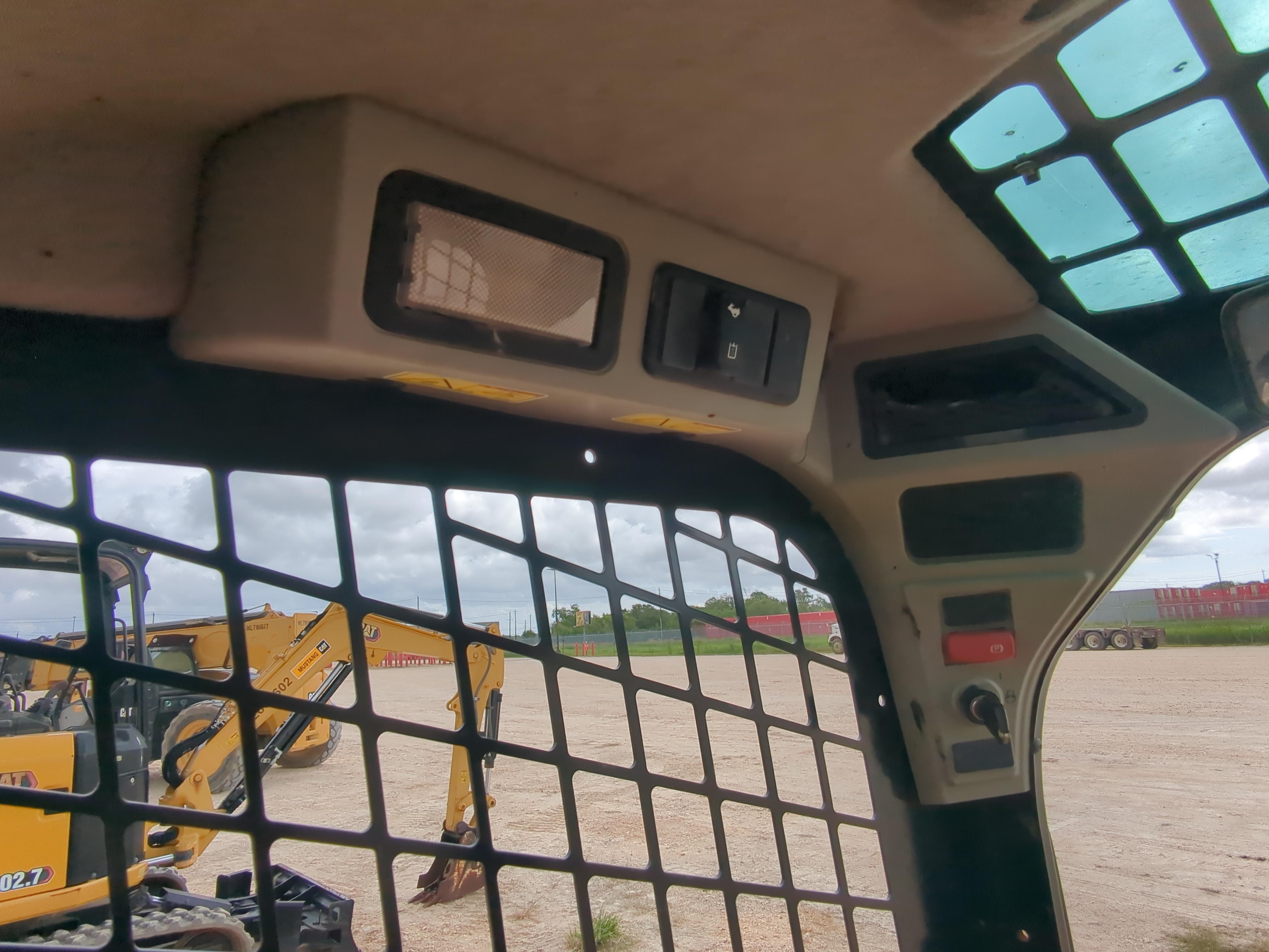 2023 Caterpillar 239D