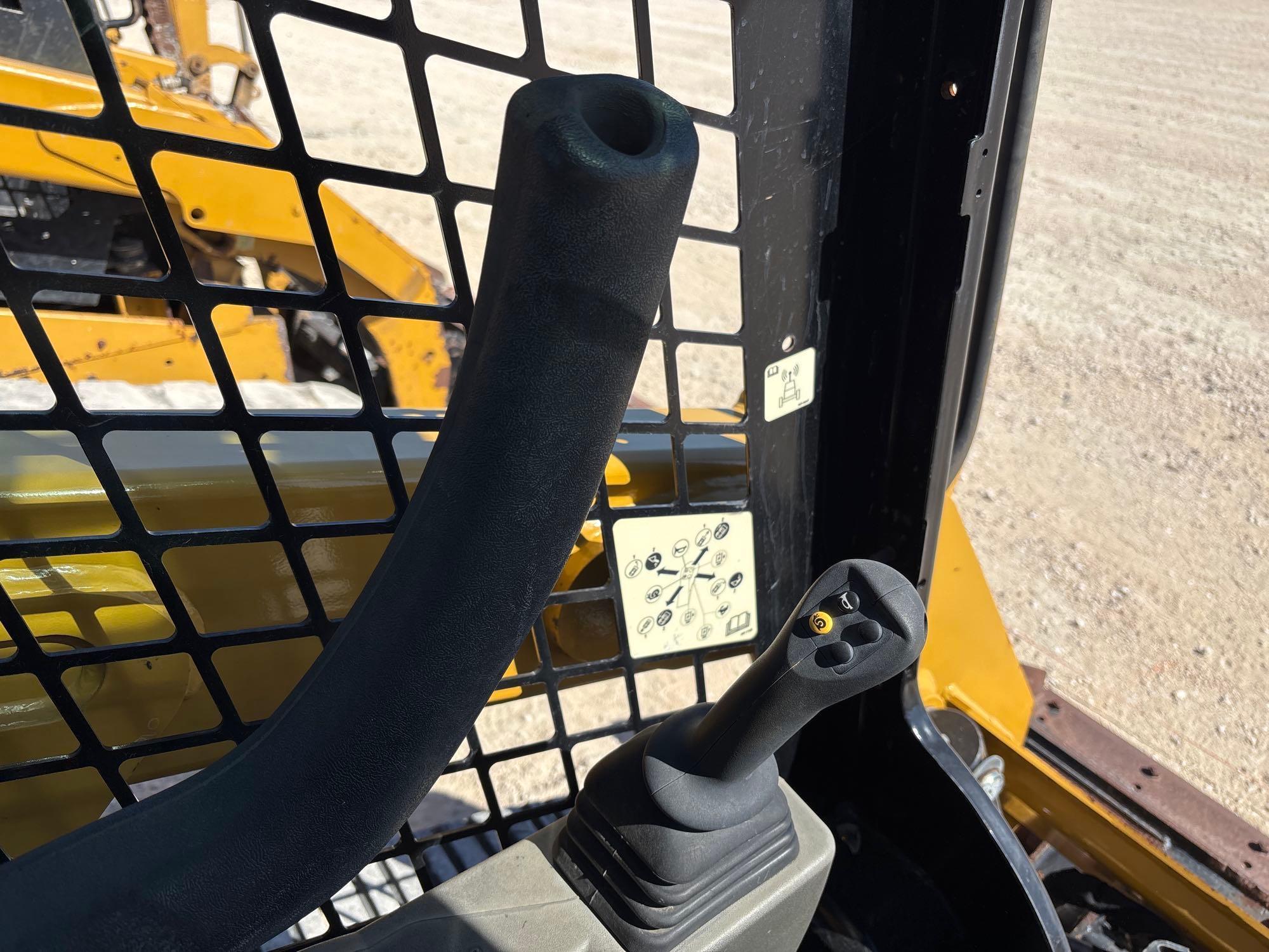 2023 Caterpillar 239D