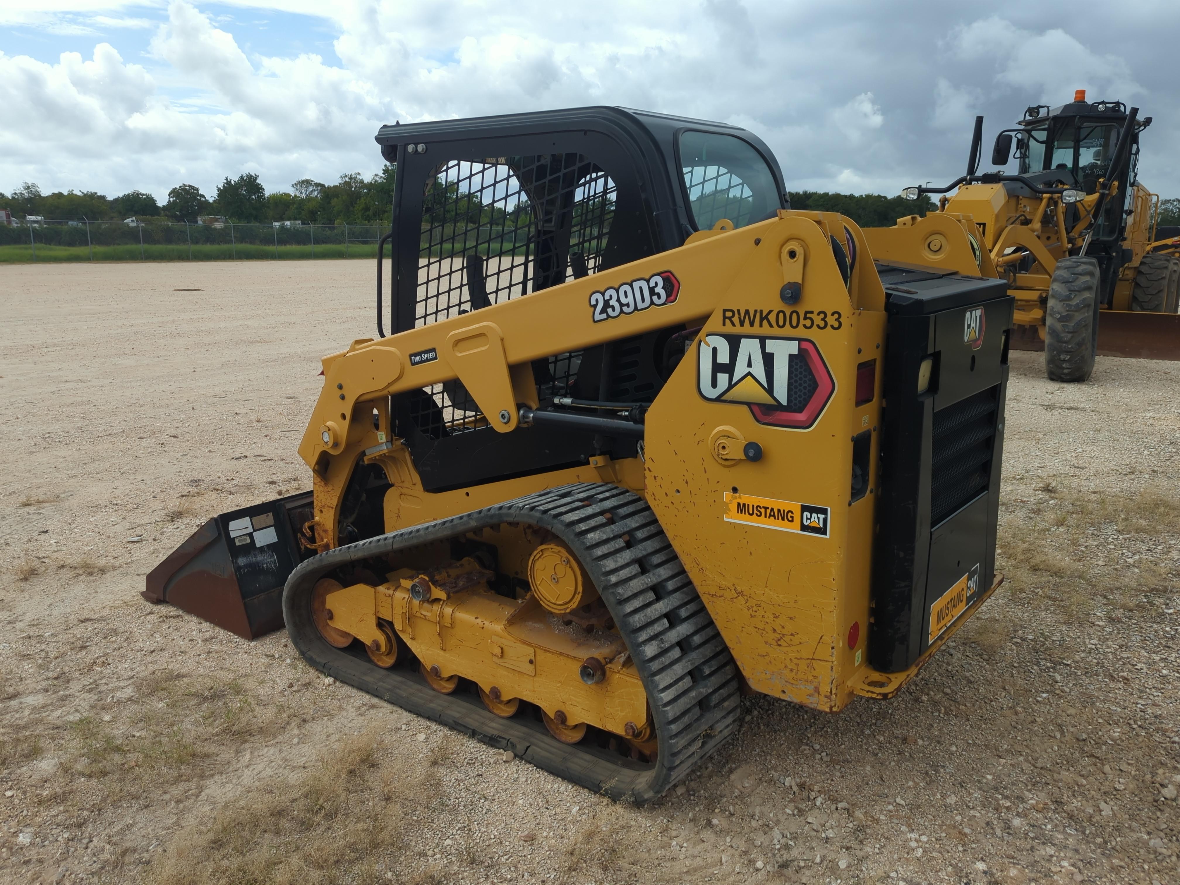 2023 Caterpillar 239D