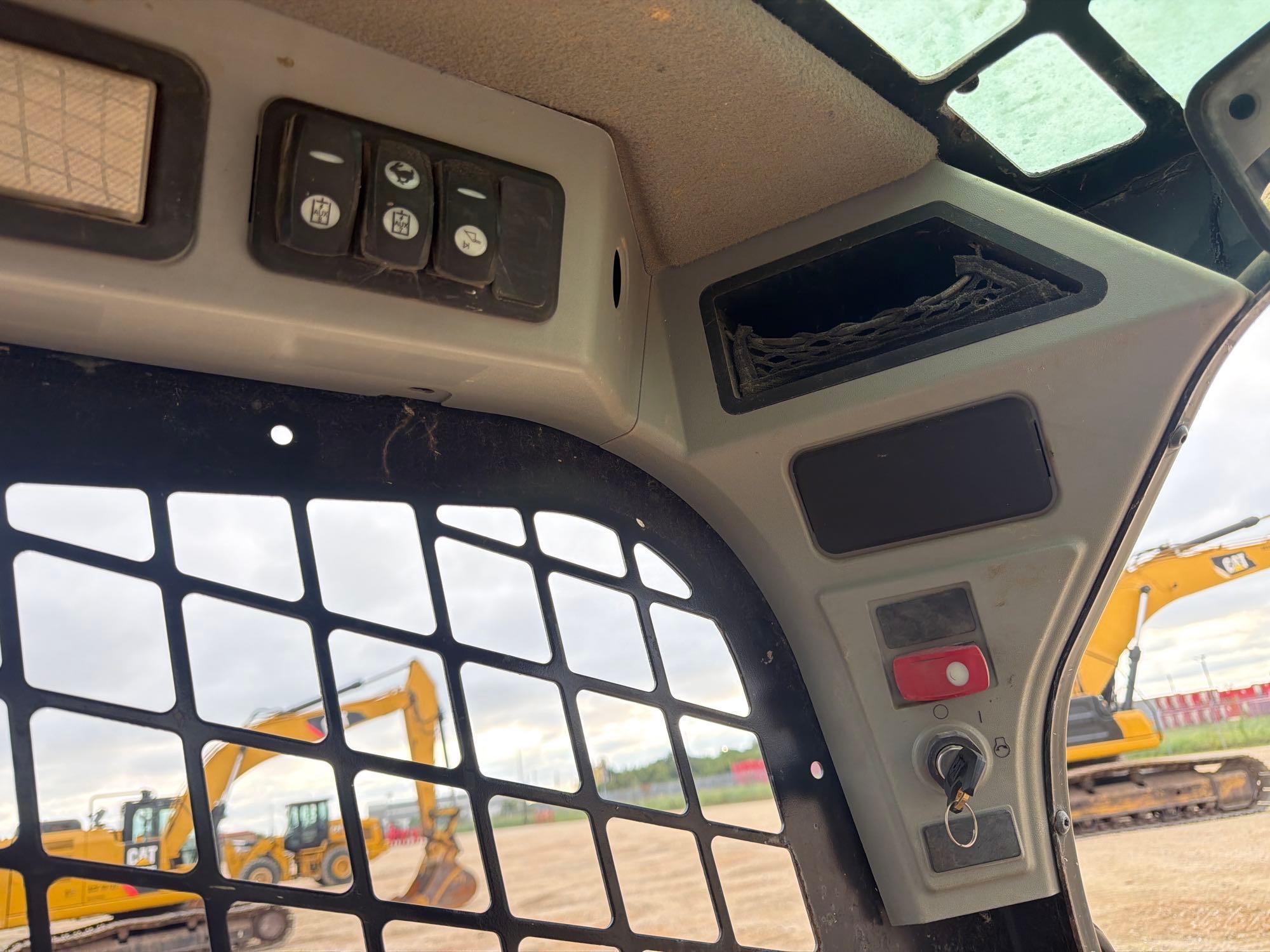 2018 Caterpillar 299D2
