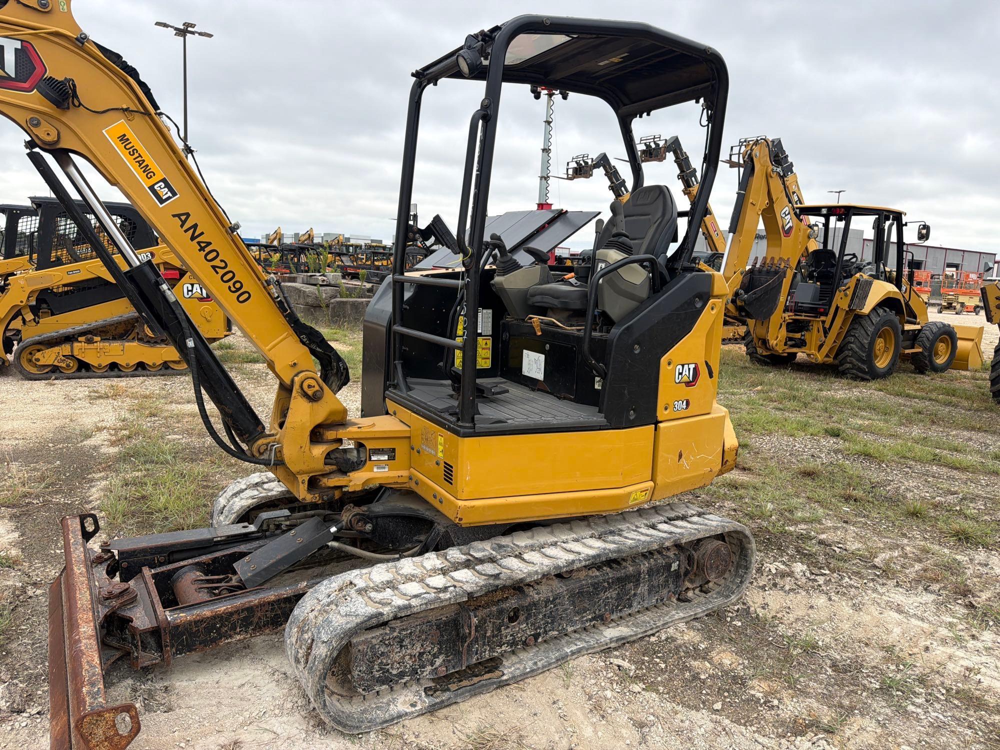 2023 Caterpillar 303