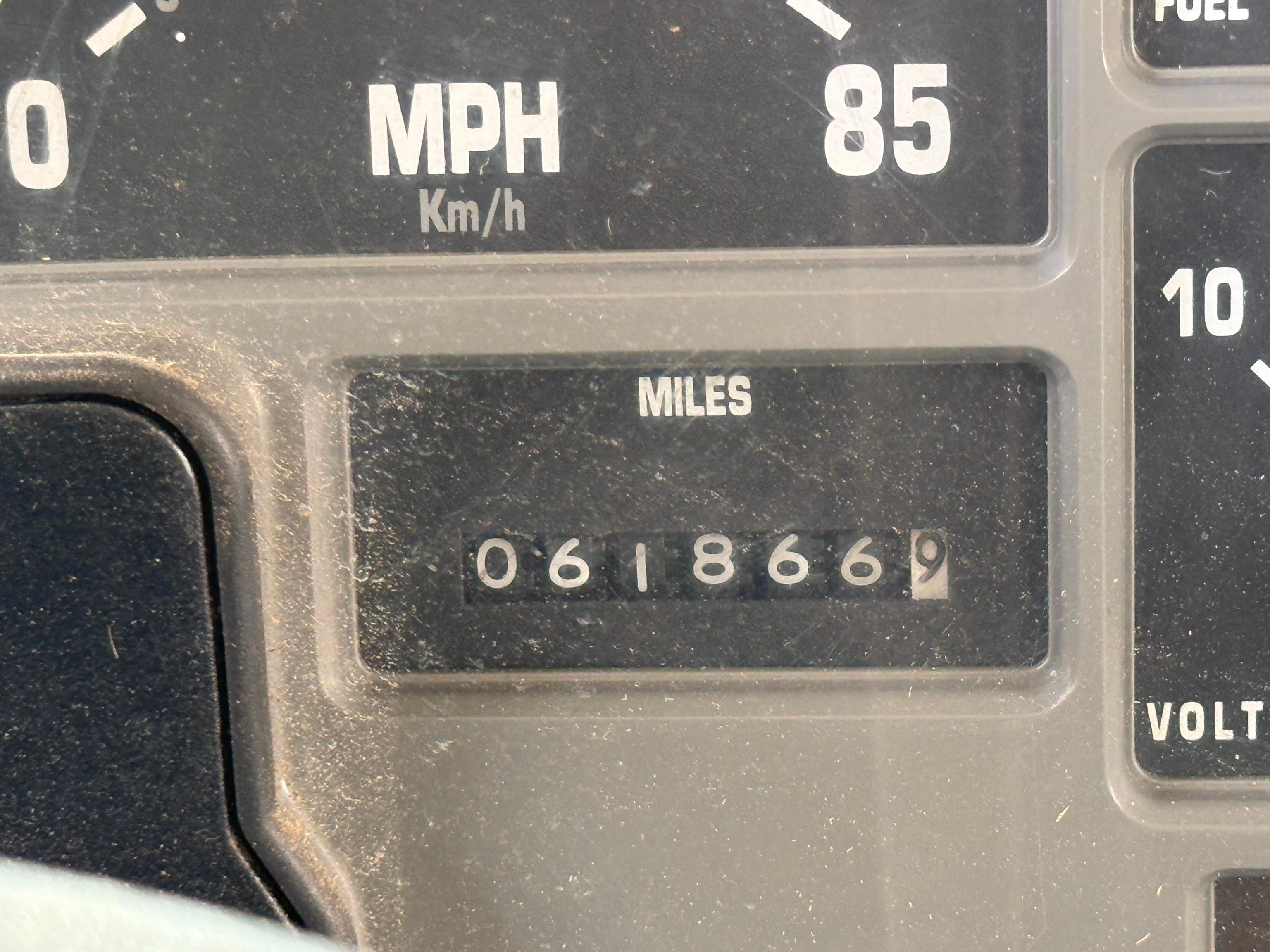 2000 International 4700