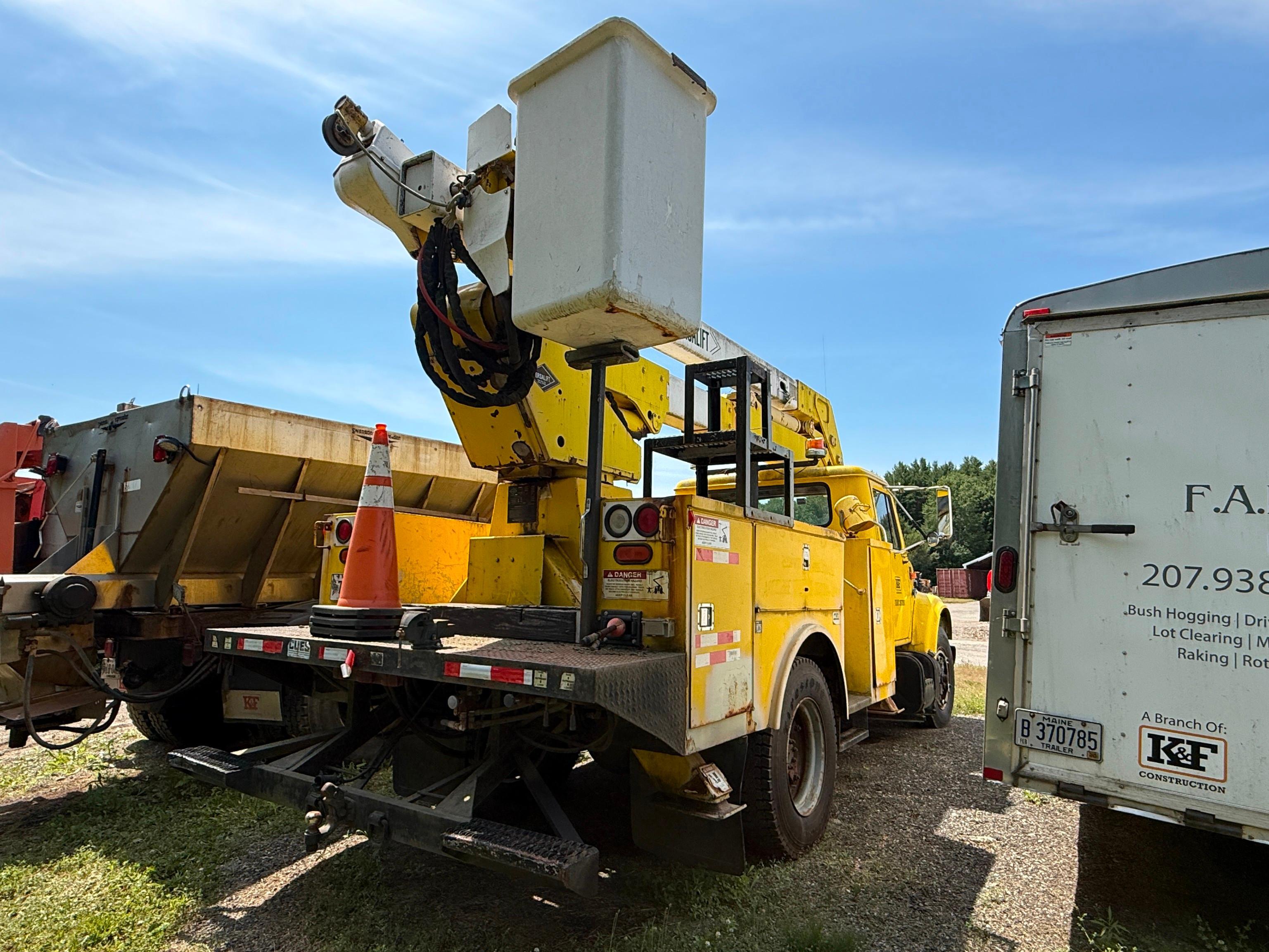 2000 International 4700