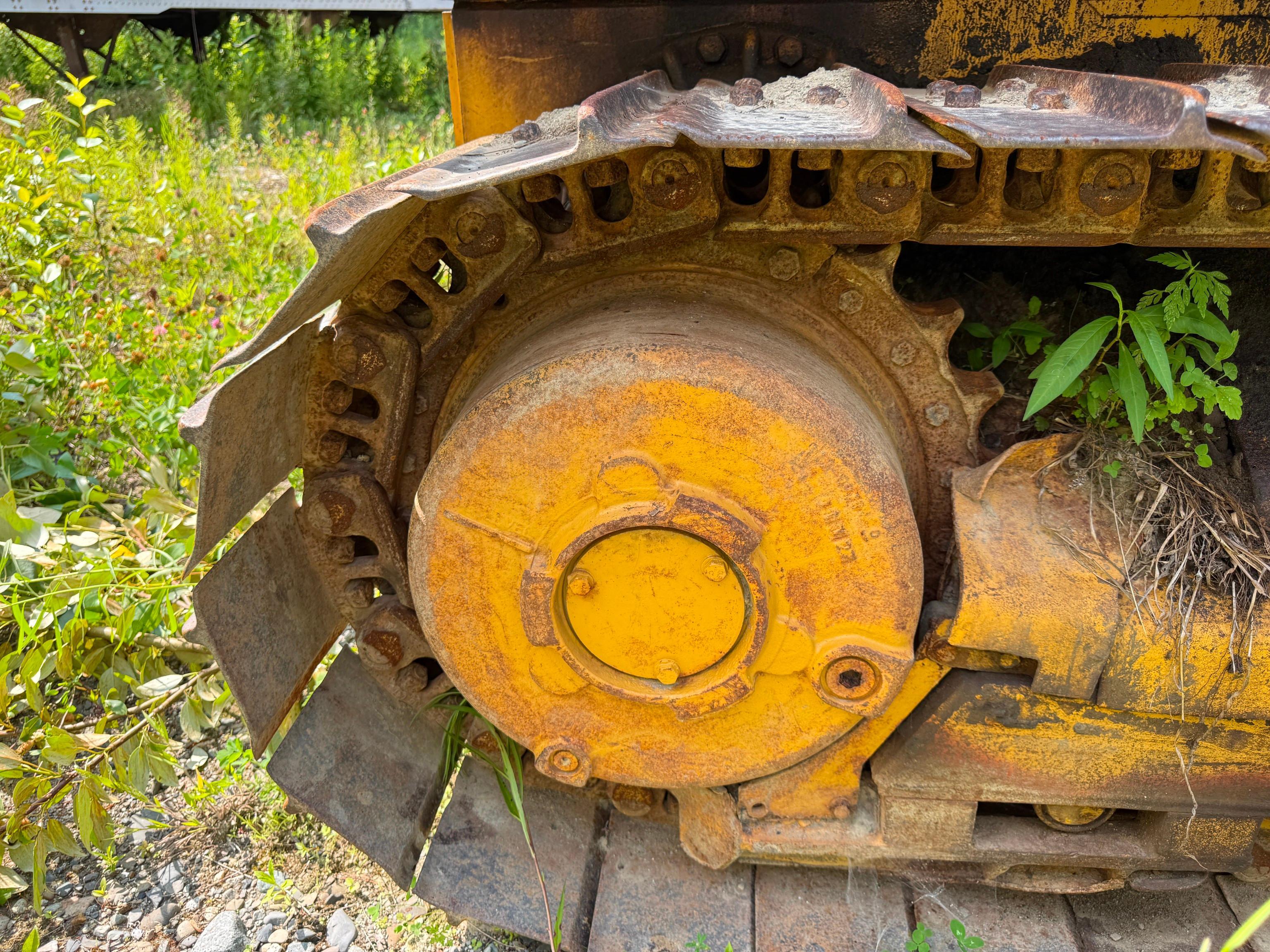 Caterpillar D4G XL