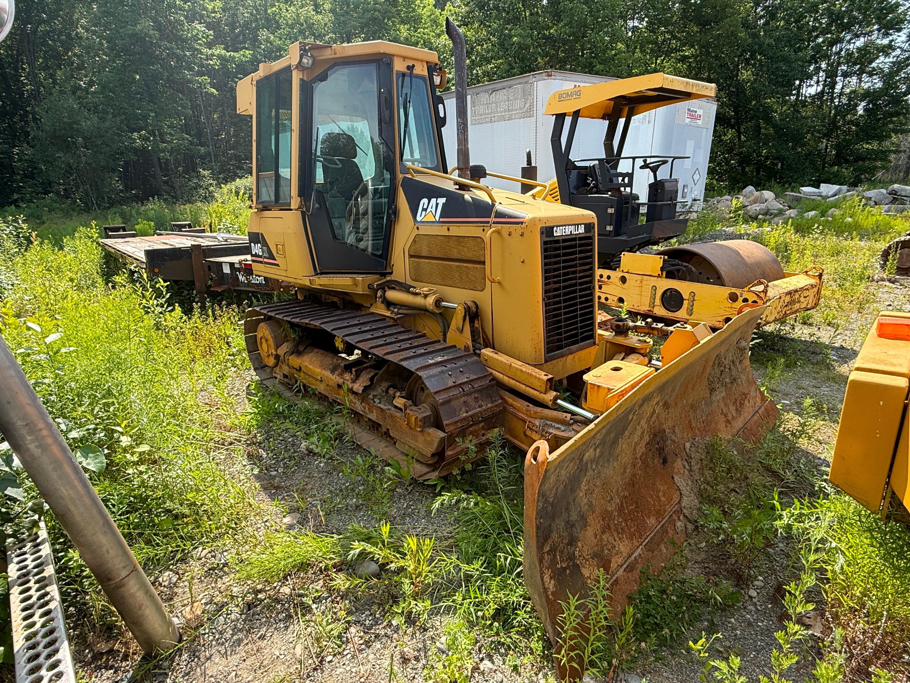 Caterpillar D4G XL