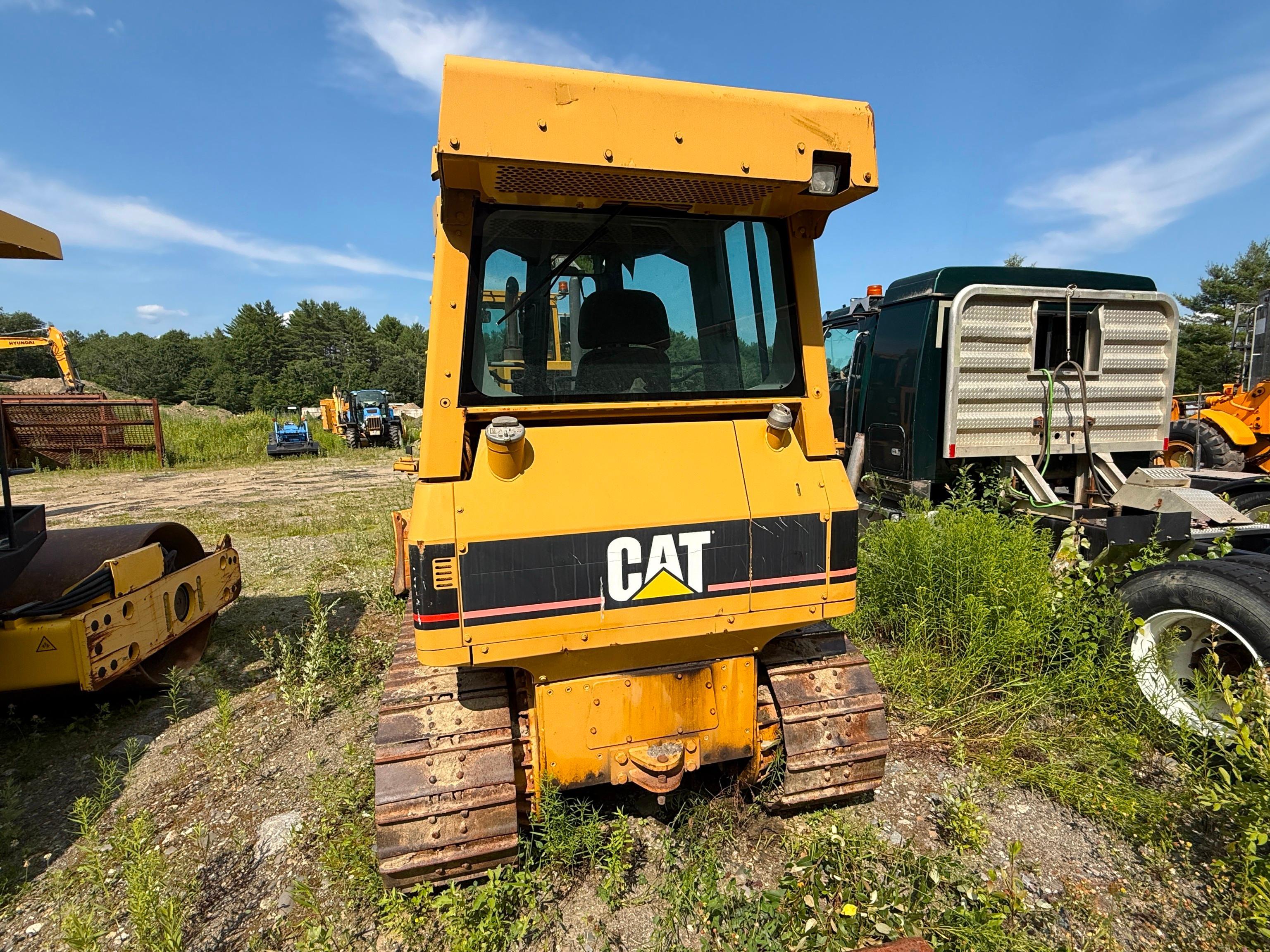 Caterpillar D4G XL