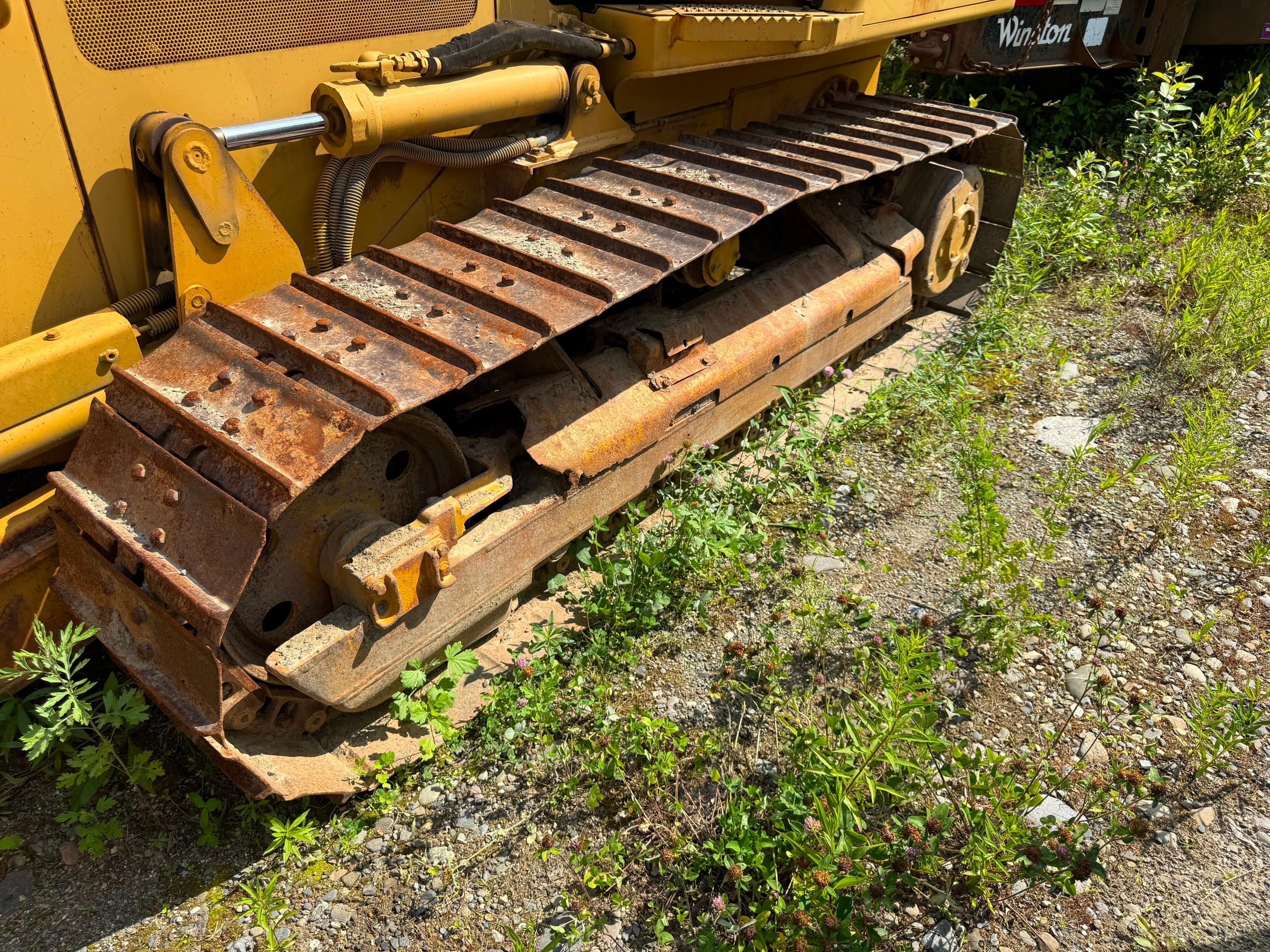 Caterpillar D4G XL