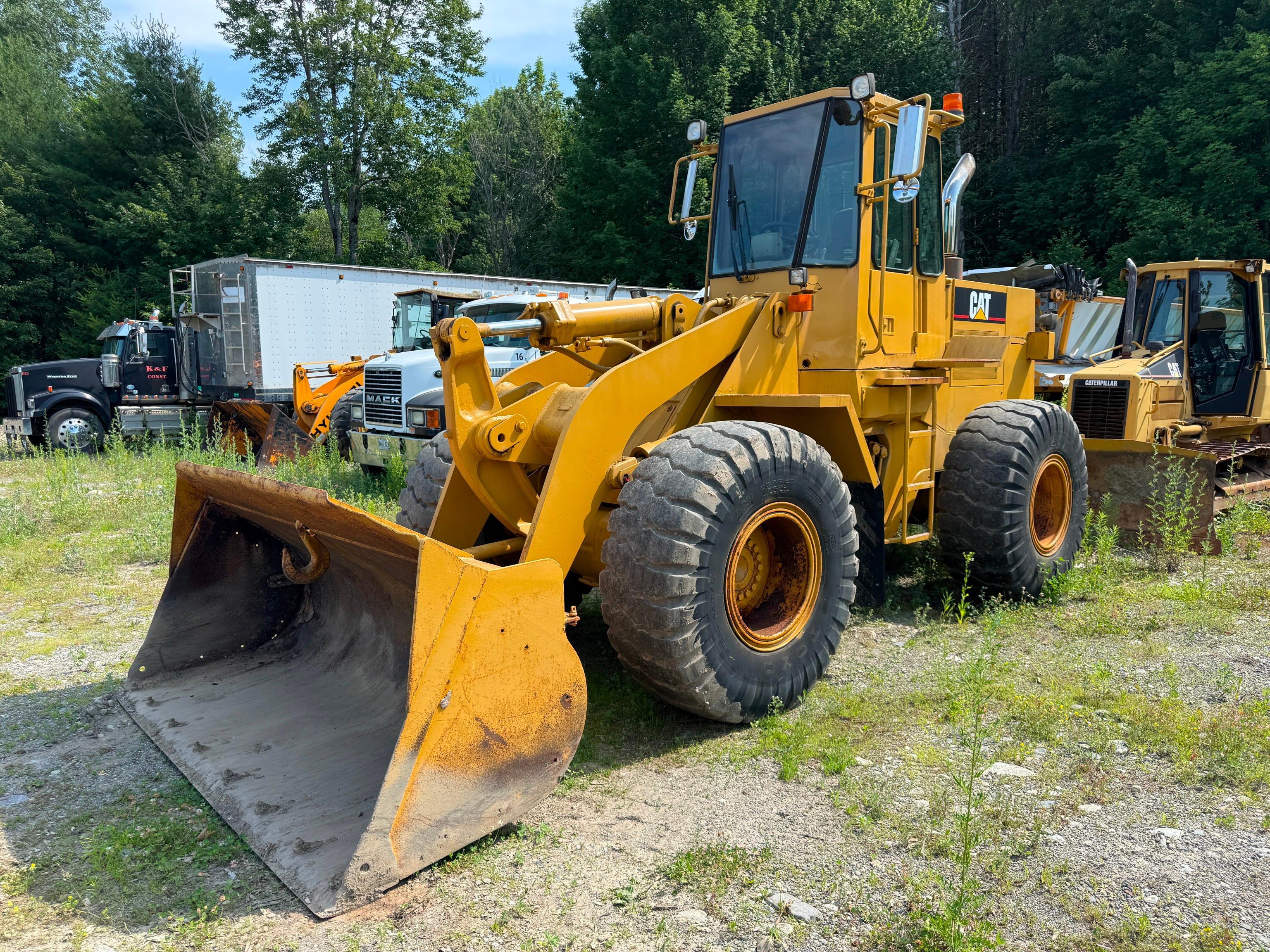 Photo of Caterpillar 936F