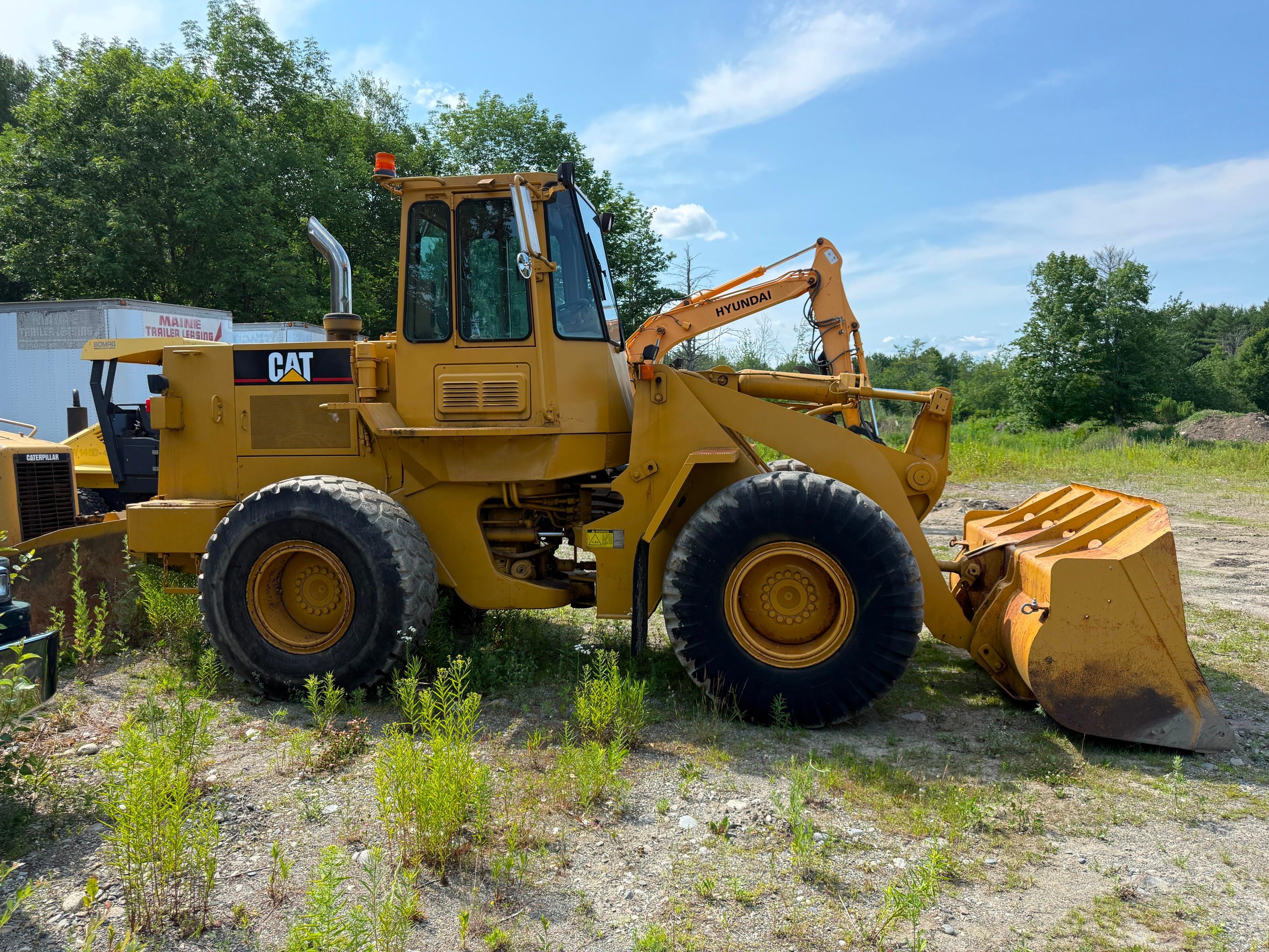 Caterpillar 936F