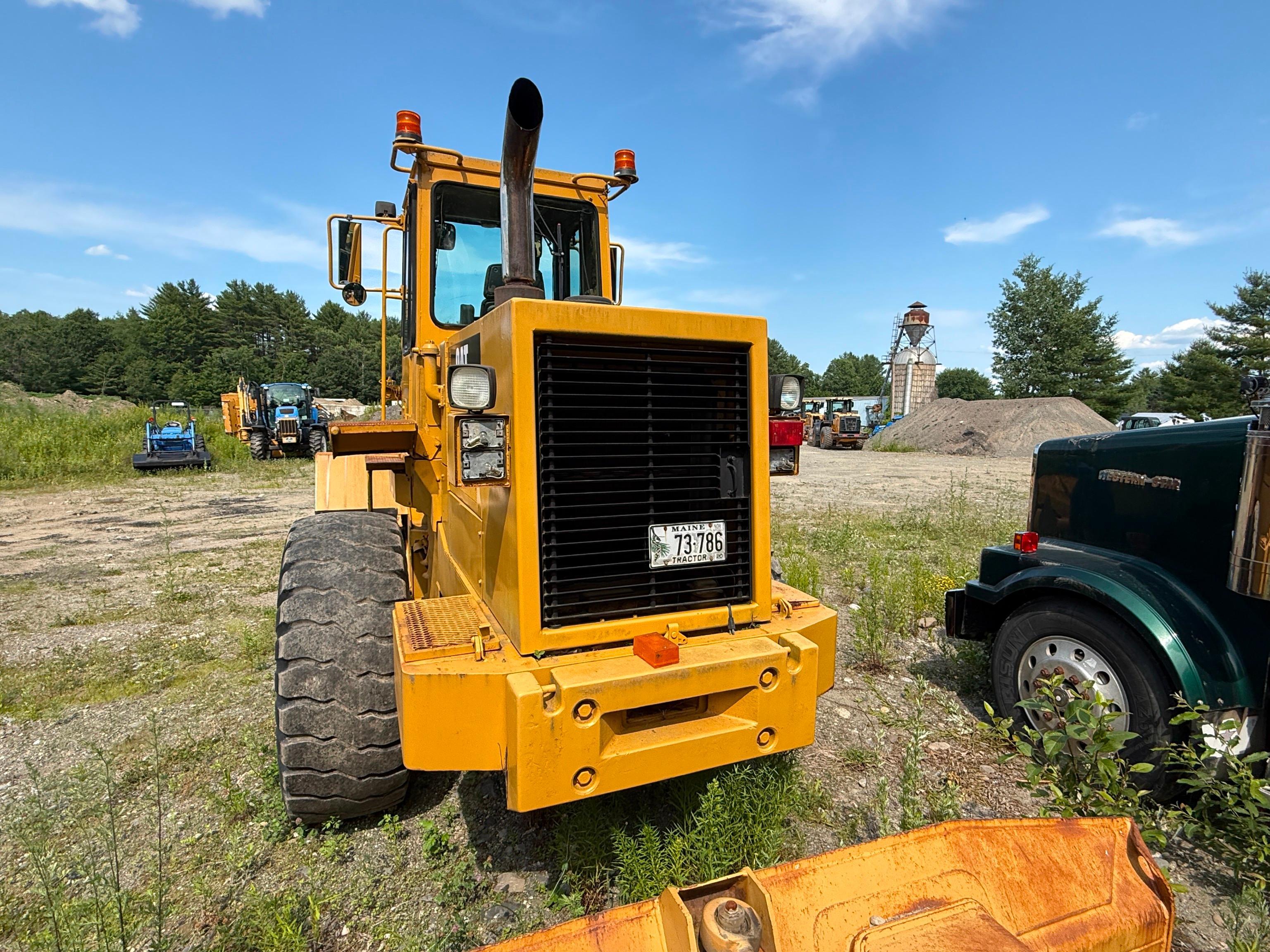 Caterpillar 936F