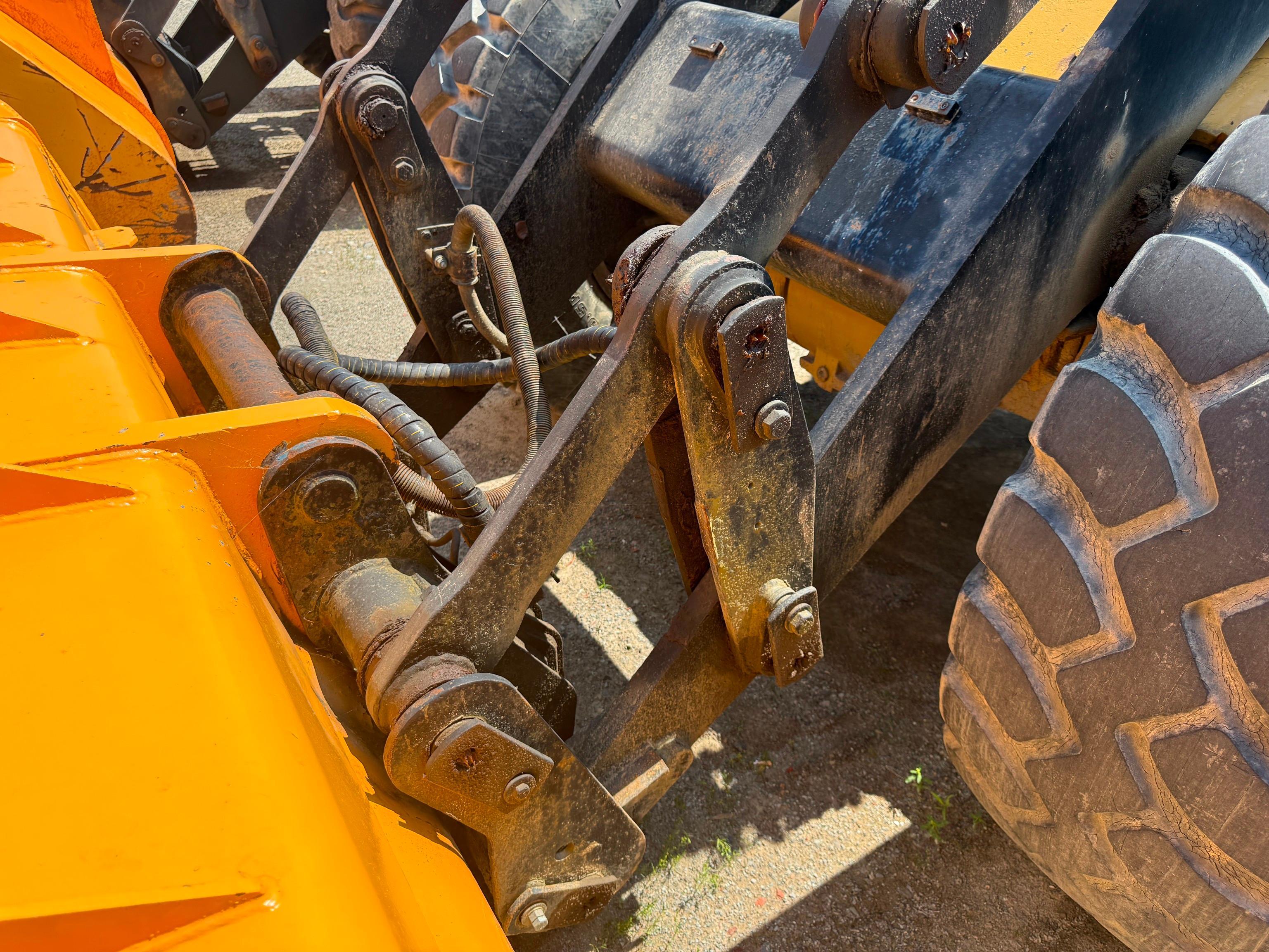 Caterpillar IT28G