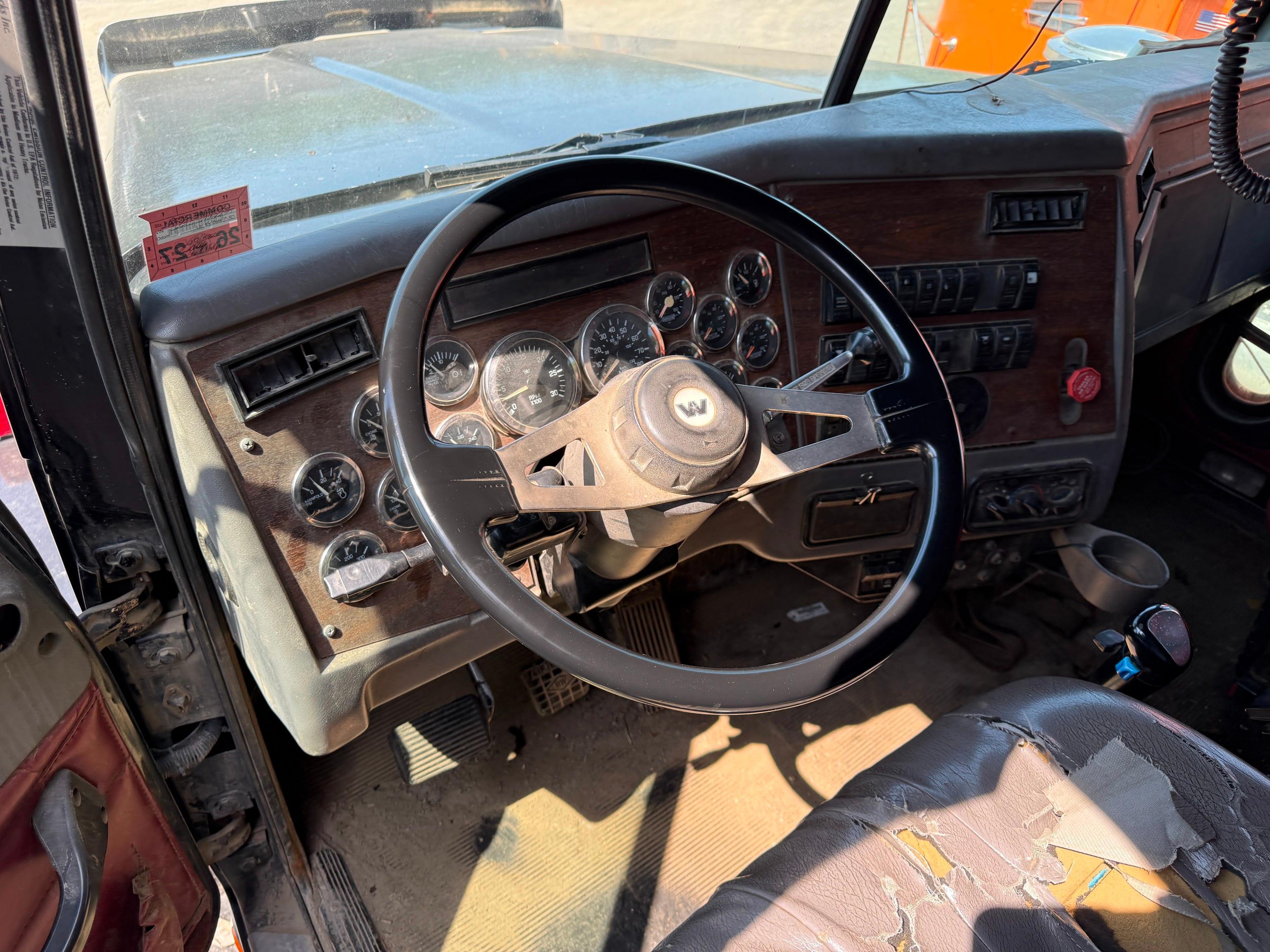 2001 Western Star 4964