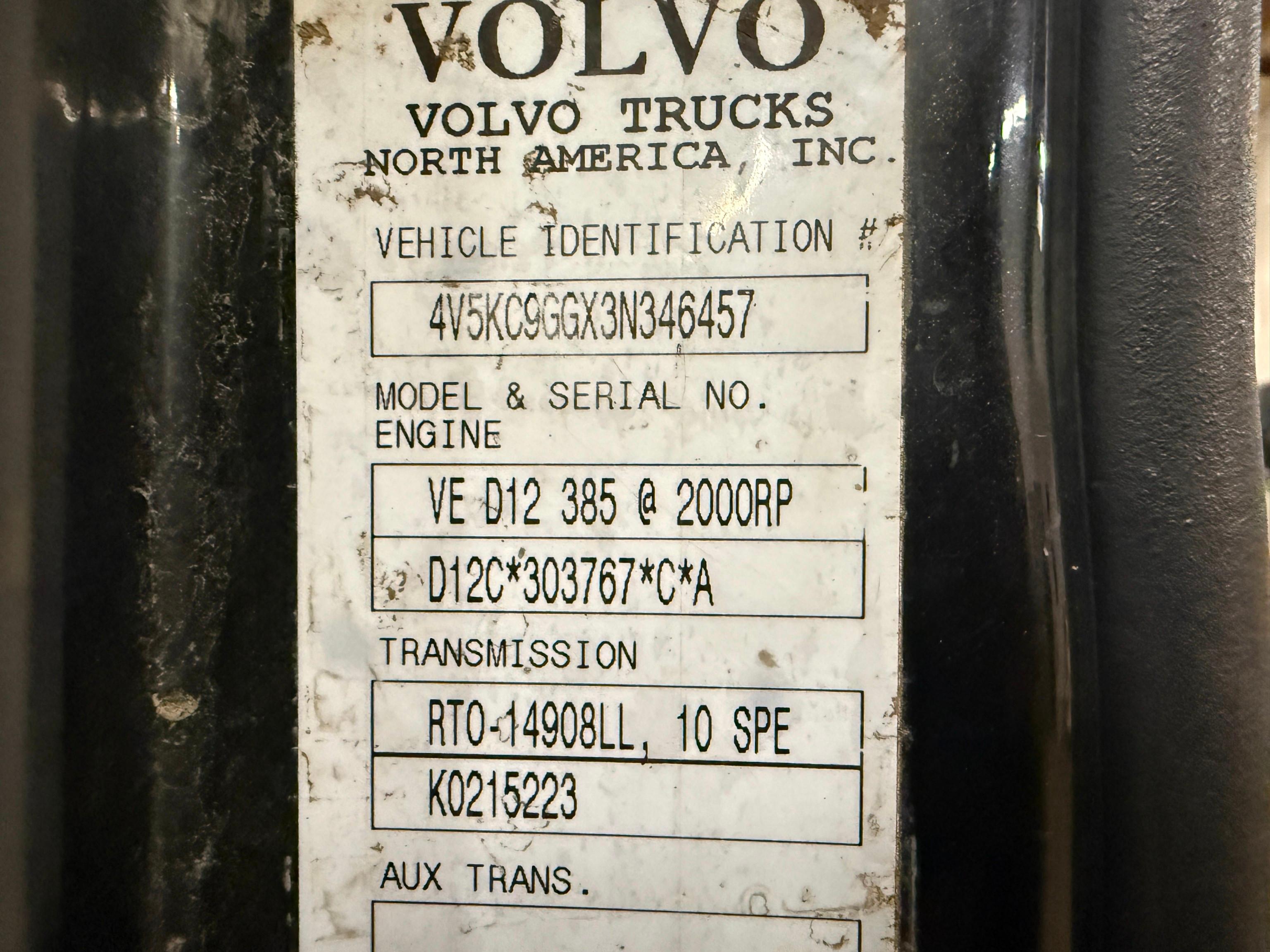 2003 Volvo VHD